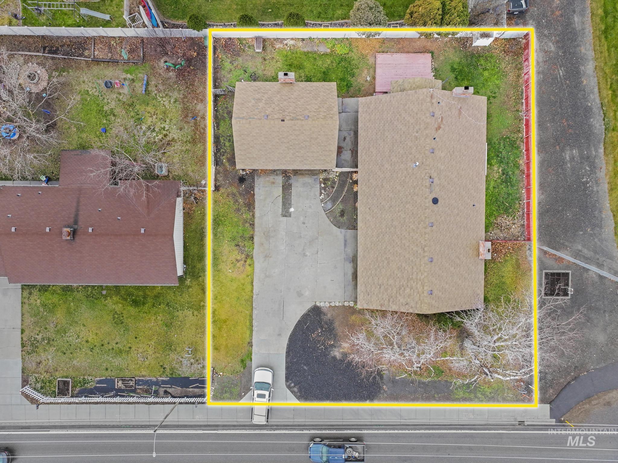 409 Clear Lakes Road, Buhl, Idaho 83316, 3 Bedrooms, 2 Bathrooms, Residential For Sale, Price $334,900, 98970062