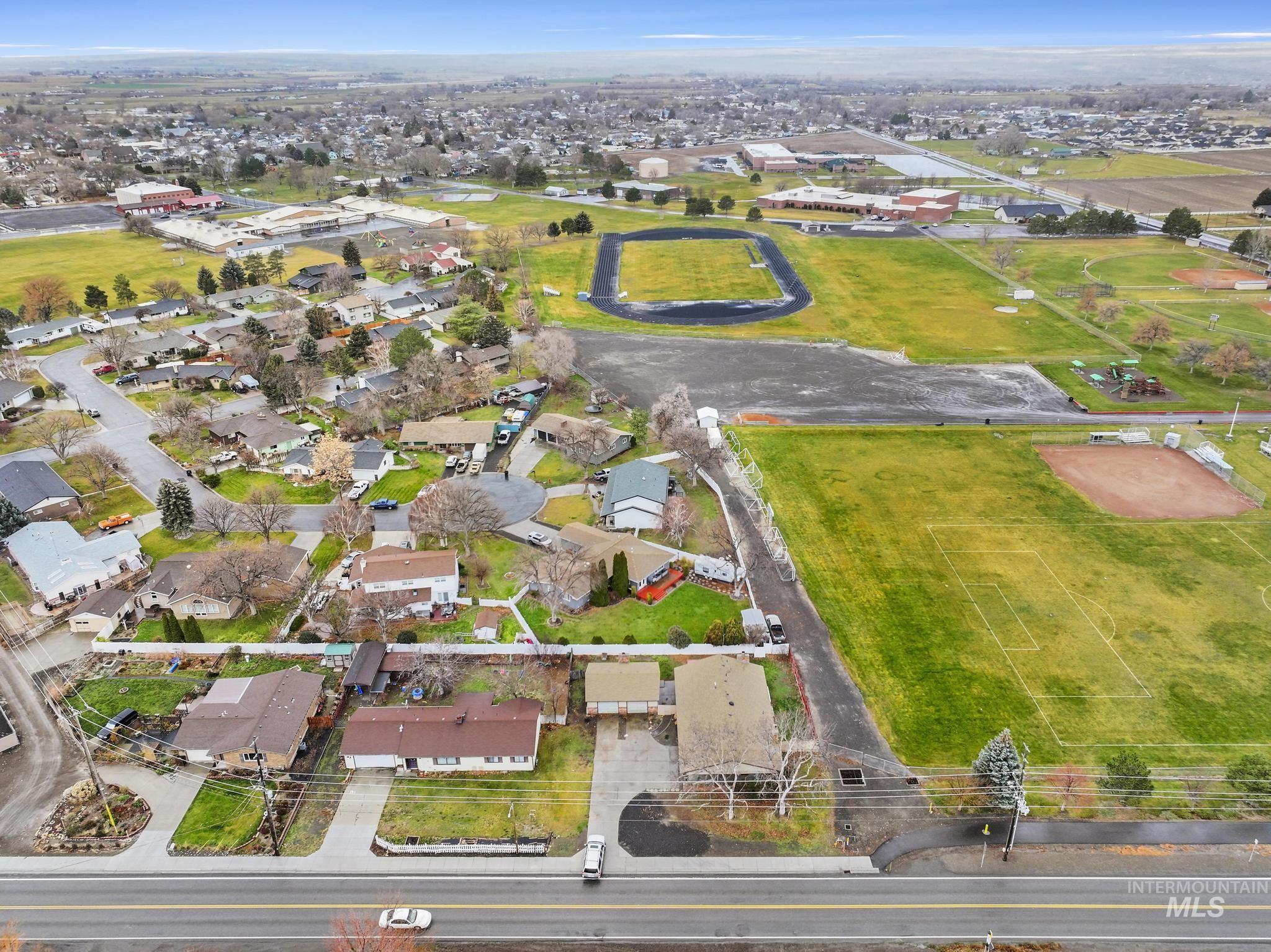 409 Clear Lakes Road, Buhl, Idaho 83316, 3 Bedrooms, 2 Bathrooms, Residential For Sale, Price $334,900, 98970062