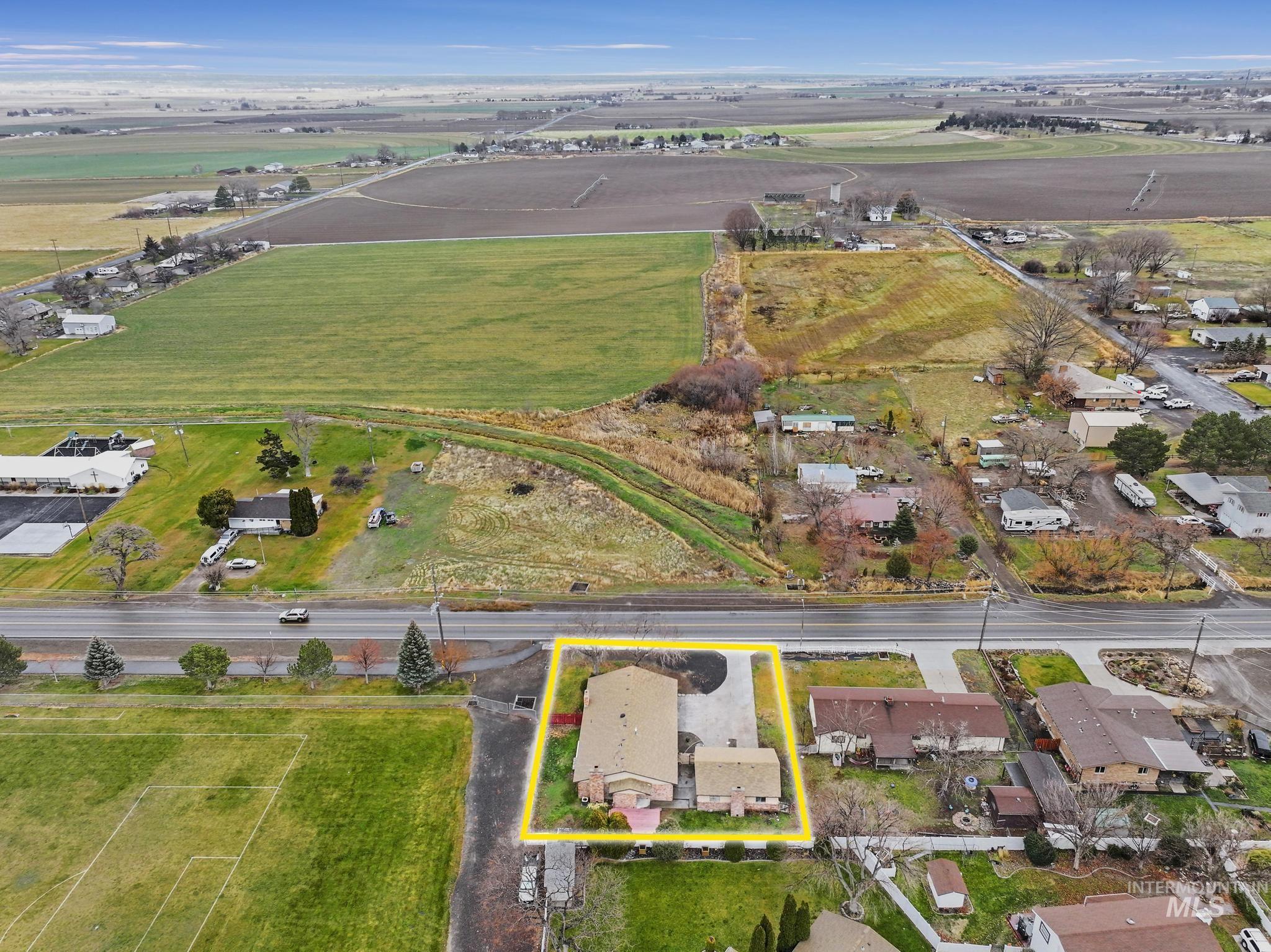 409 Clear Lakes Road, Buhl, Idaho 83316, 3 Bedrooms, 2 Bathrooms, Residential For Sale, Price $334,900, 98970062