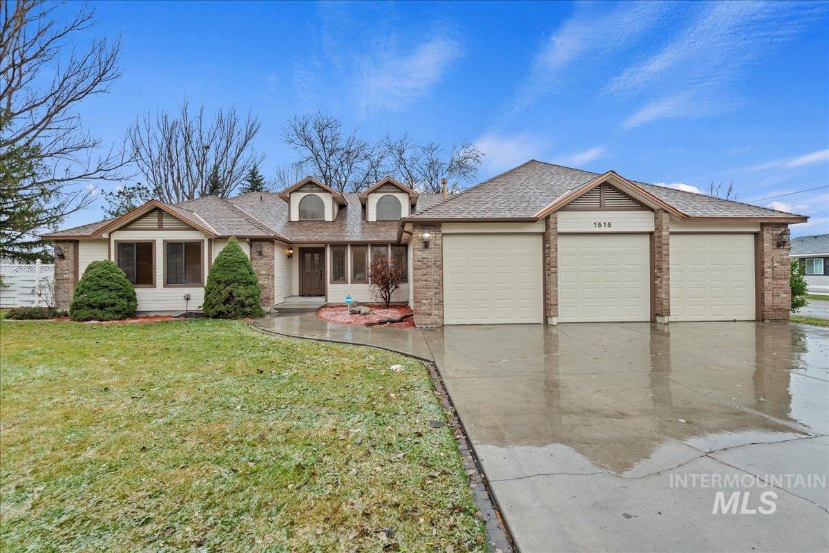1515 Southside Blvd, Nampa, Idaho 83686, 3 Bedrooms, 2 Bathrooms, Residential For Sale, Price $749,900,MLS 98970069