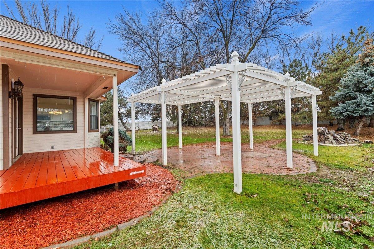 1515 Southside Blvd, Nampa, Idaho 83686, 3 Bedrooms, 2 Bathrooms, Residential For Sale, Price $749,900,MLS 98970069