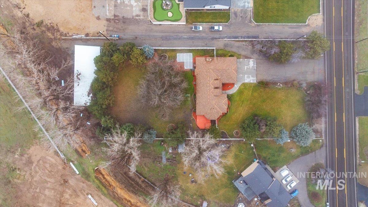 1515 Southside Blvd, Nampa, Idaho 83686, 3 Bedrooms, 2 Bathrooms, Residential For Sale, Price $749,900,MLS 98970069