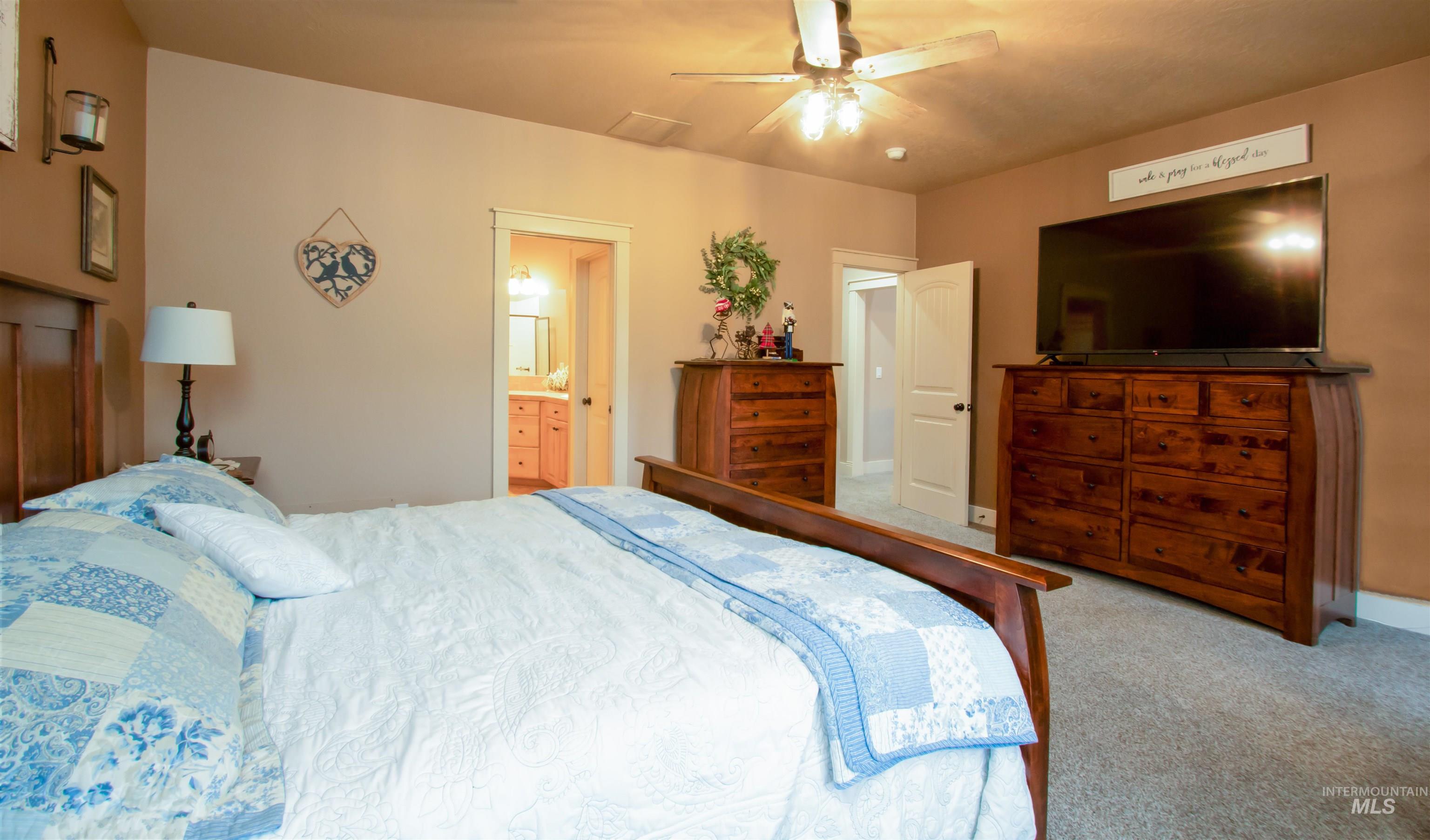 4512 N Trail Blazer, Meridian, Idaho 83642, 4 Bedrooms, 2.5 Bathrooms, Residential For Sale, Price $769,900, 98970071