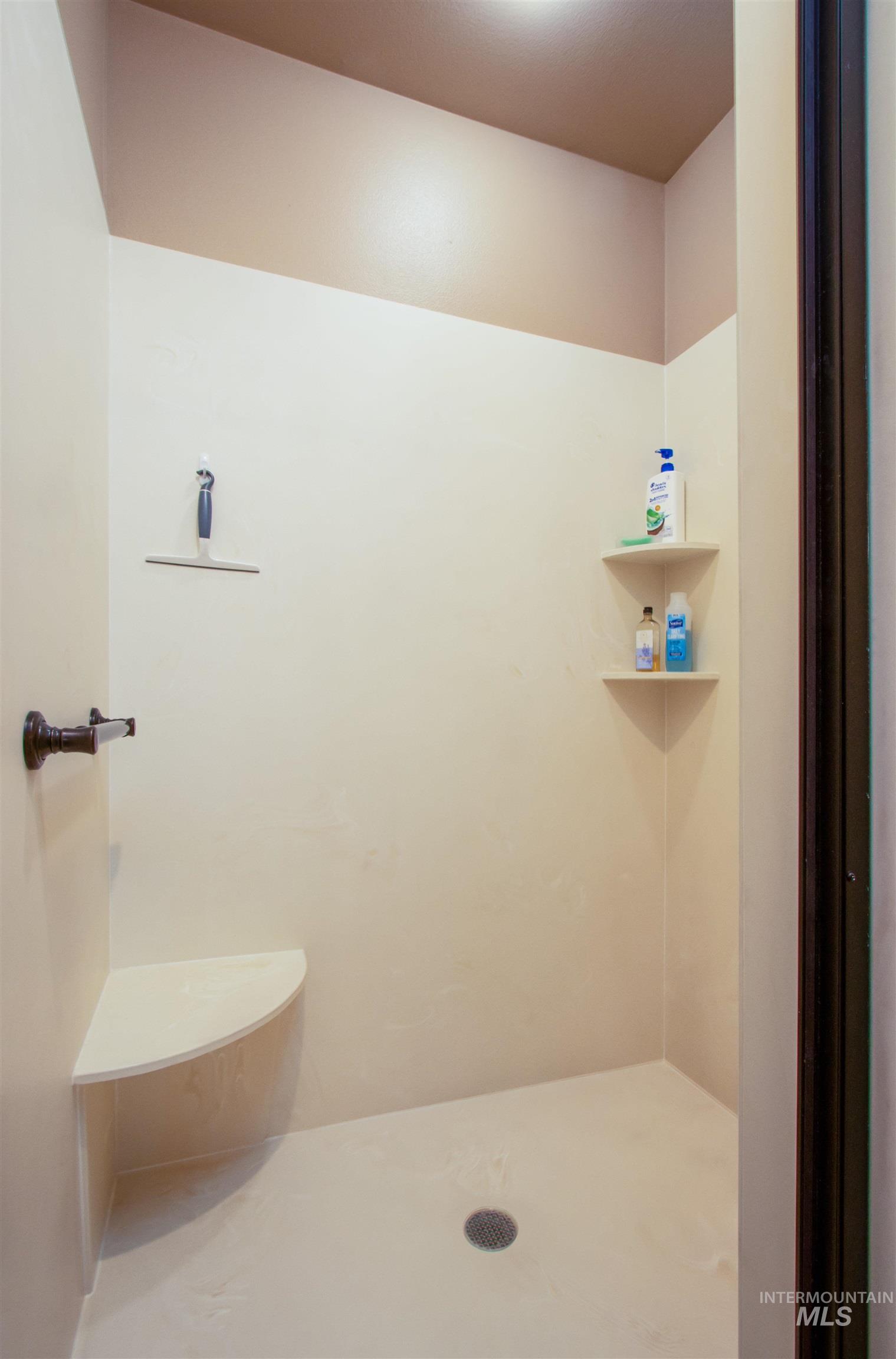 4512 N Trail Blazer, Meridian, Idaho 83642, 4 Bedrooms, 2.5 Bathrooms, Residential For Sale, Price $769,900, 98970071