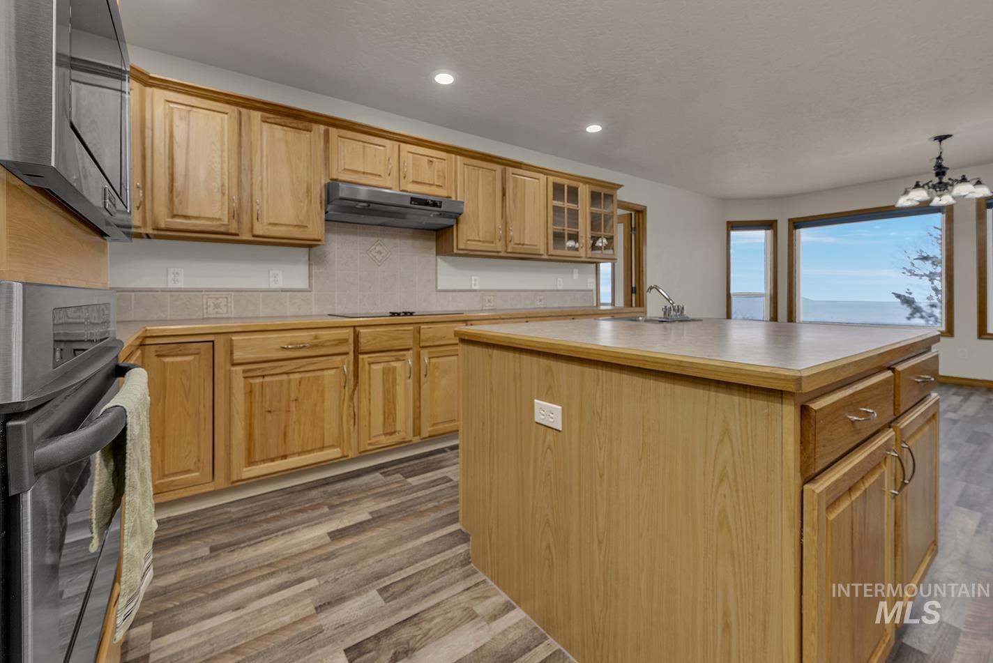 16677 Sage Acres Ln, Caldwell, Idaho 83607, 3 Bedrooms, 2.5 Bathrooms, Residential For Sale, Price $799,900,MLS 98970075