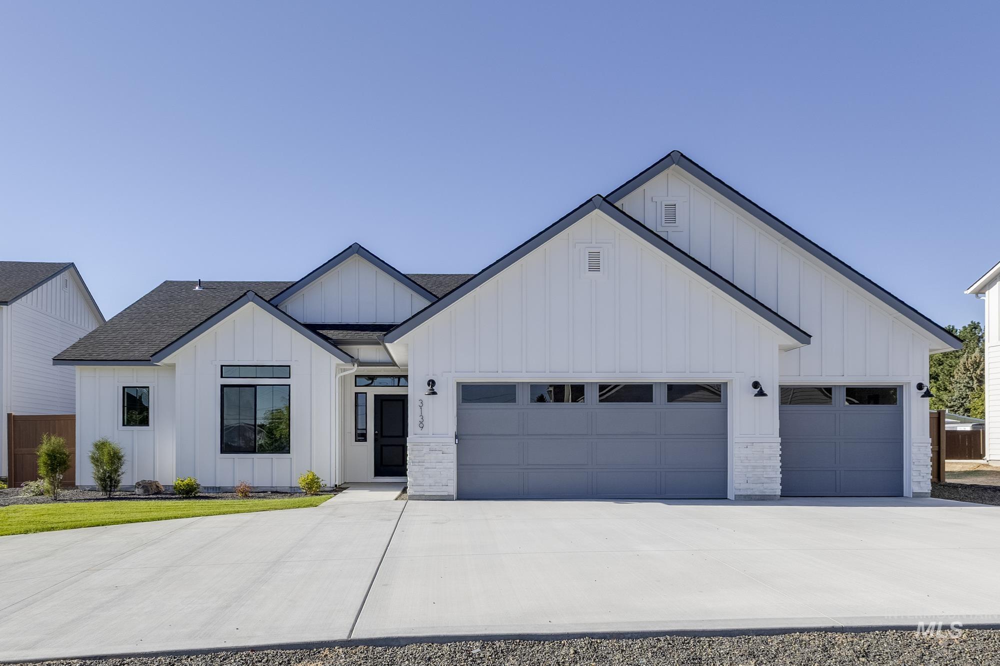 5271 W Yarnell St, Eagle, Idaho 83616, 4 Bedrooms, 2.5 Bathrooms, Residential For Sale, Price $629,990, 98970080