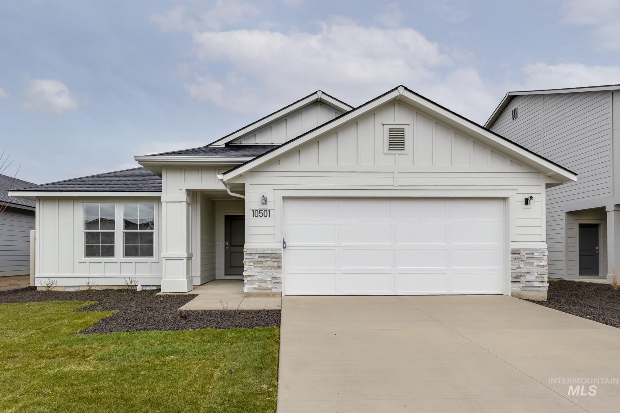 10501 W Tinder St, Star, Idaho 83669, 3 Bedrooms, 2 Bathrooms, Residential For Sale, Price $457,990, 98970085