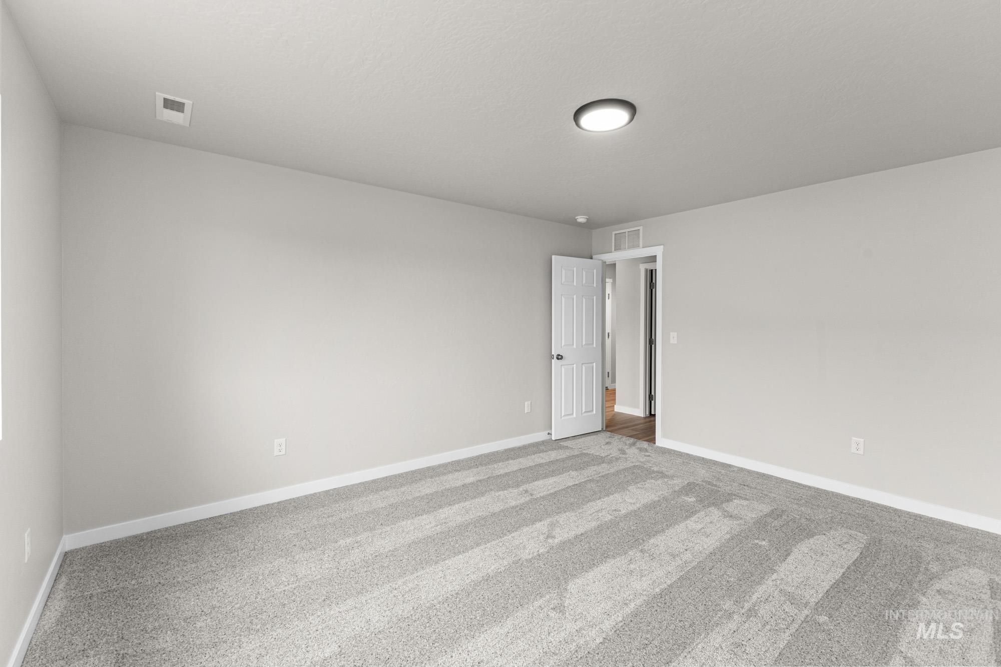 1071 Woods Bog Ave, Middleton, Idaho 83644, 4 Bedrooms, 2 Bathrooms, Residential For Sale, Price $409,990,MLS 98970087