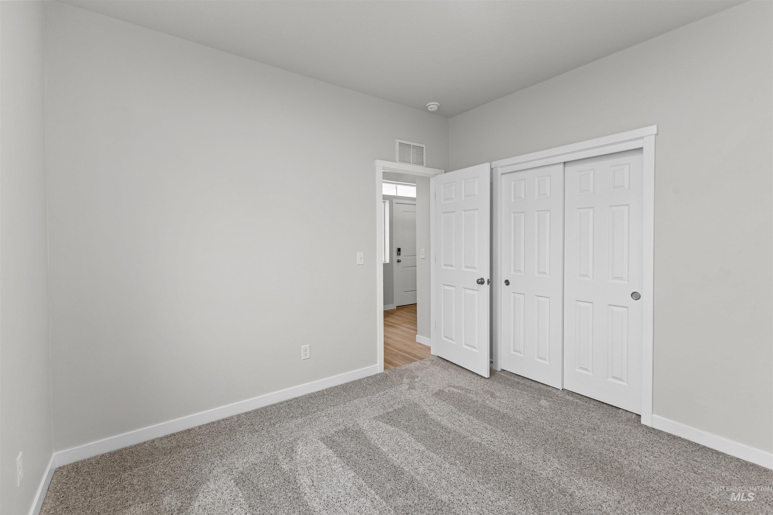 1079 Woods Bog Ct, Middleton, Idaho 83644, 3 Bedrooms, 2 Bathrooms, Residential For Sale, Price $429,990,MLS 98970089