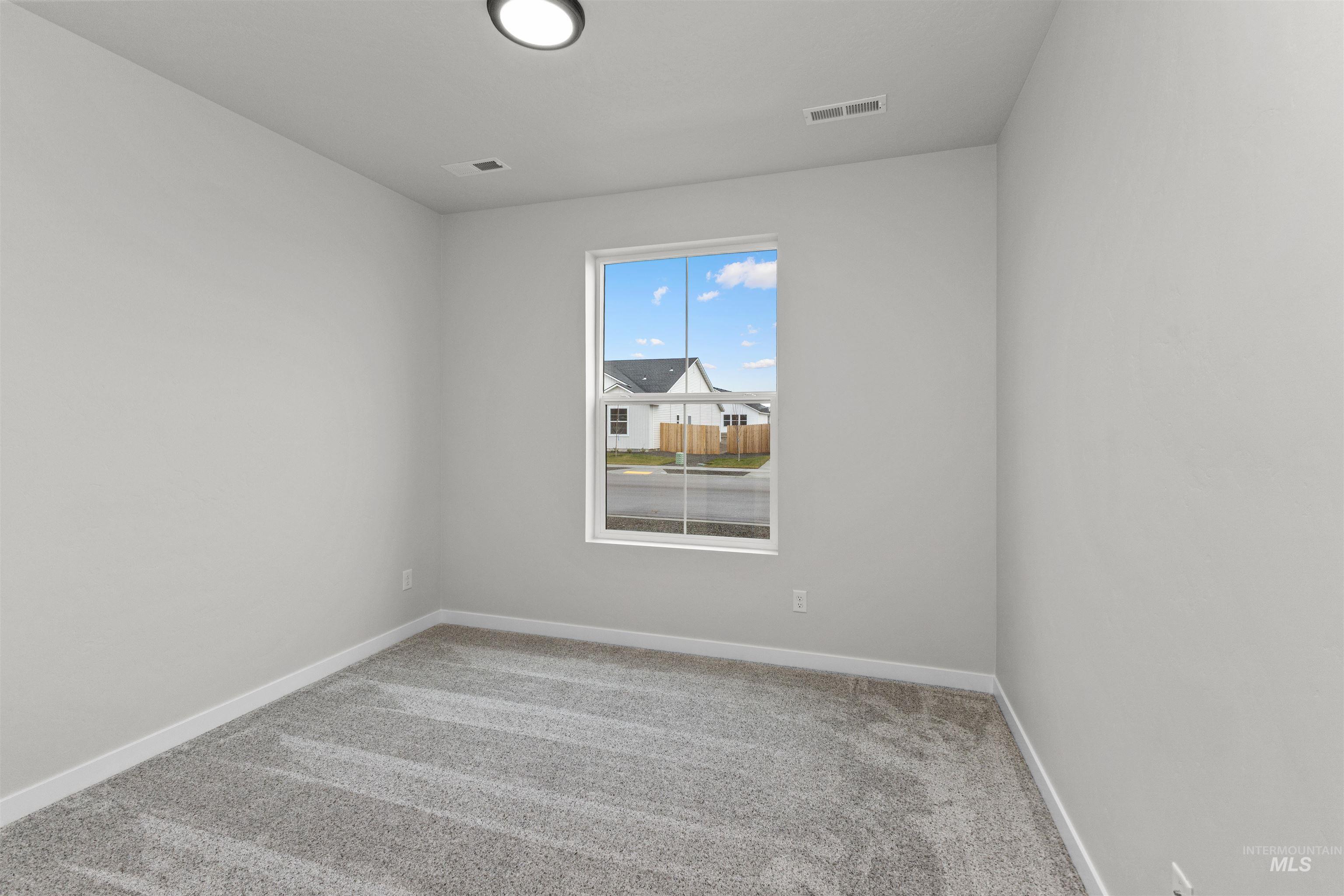 1079 Woods Bog Ct, Middleton, Idaho 83644, 3 Bedrooms, 2 Bathrooms, Residential For Sale, Price $429,990,MLS 98970089