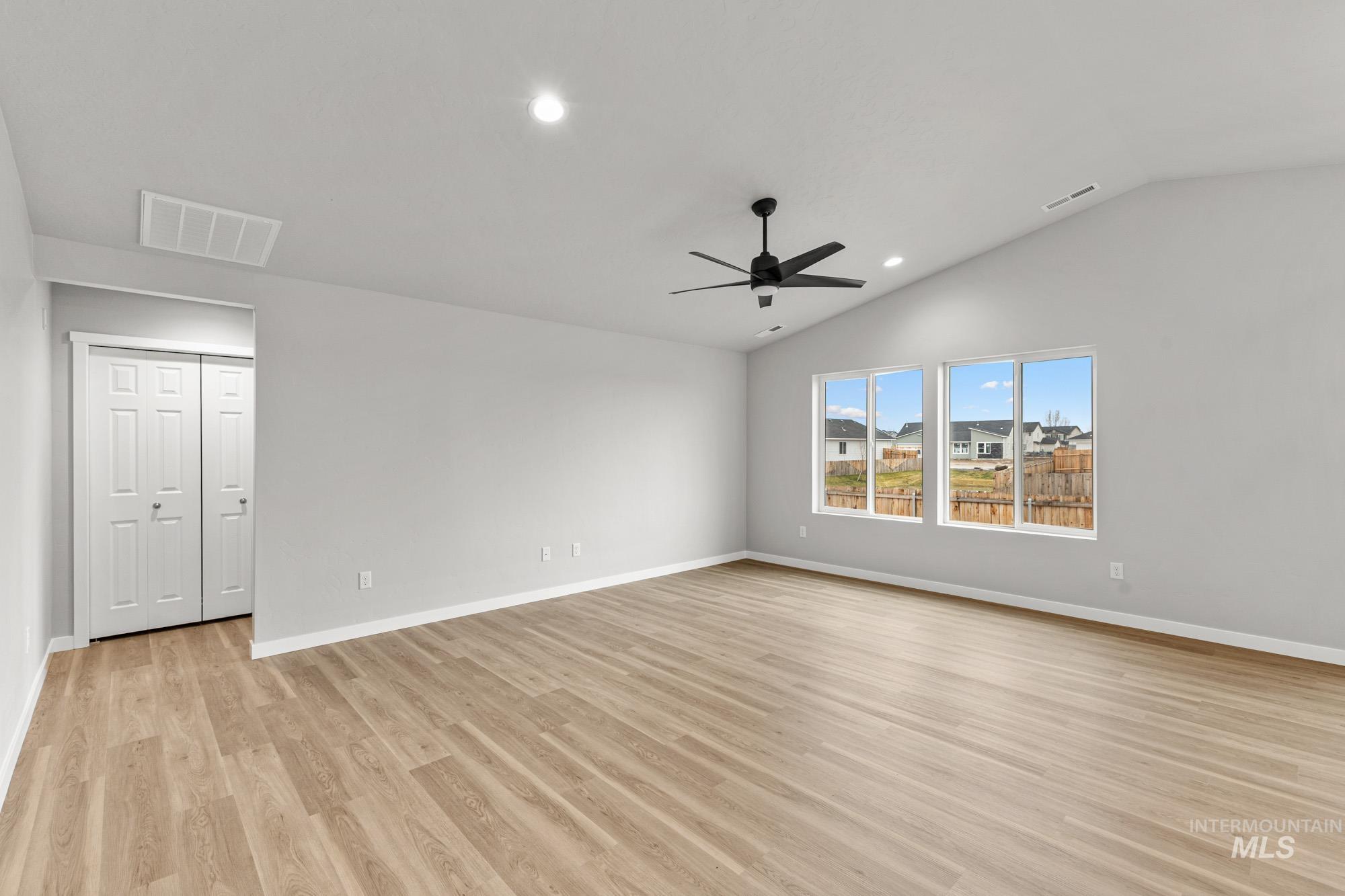 1603 Long Pond St, Middleton, Idaho 83644, 3 Bedrooms, 2 Bathrooms, Residential For Sale, Price $414,990,MLS 98970091