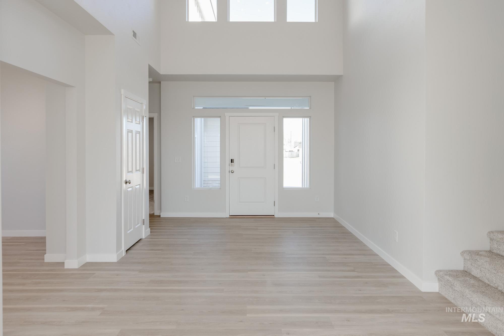 17416 N Union Springs Pl, Nampa, Idaho 83687, 5 Bedrooms, 4.5 Bathrooms, Residential For Sale, Price $764,990,MLS 98970094