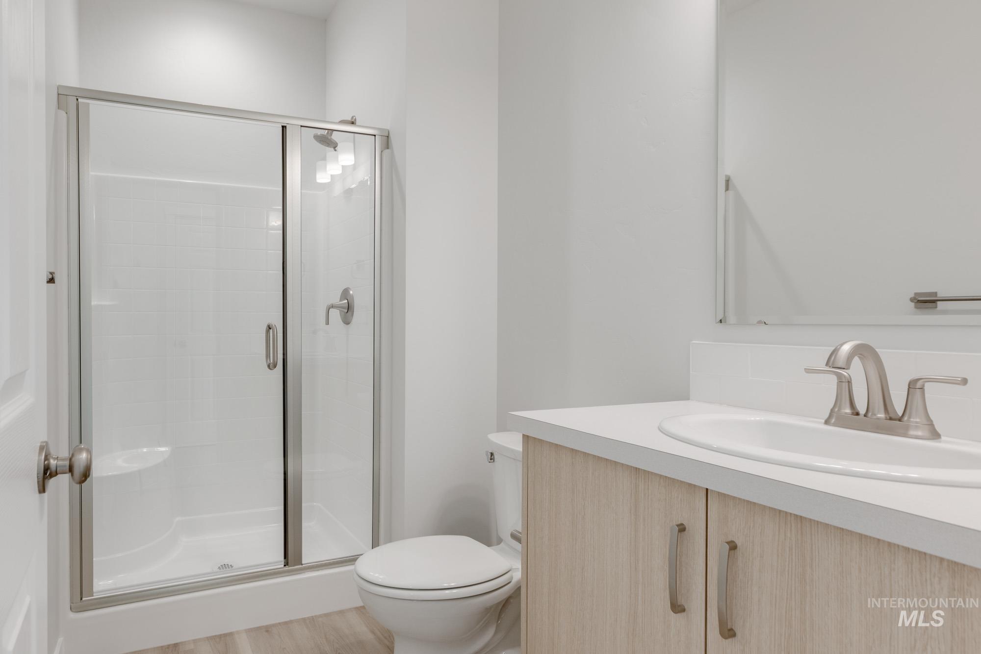 17416 N Union Springs Pl, Nampa, Idaho 83687, 5 Bedrooms, 4.5 Bathrooms, Residential For Sale, Price $764,990,MLS 98970094