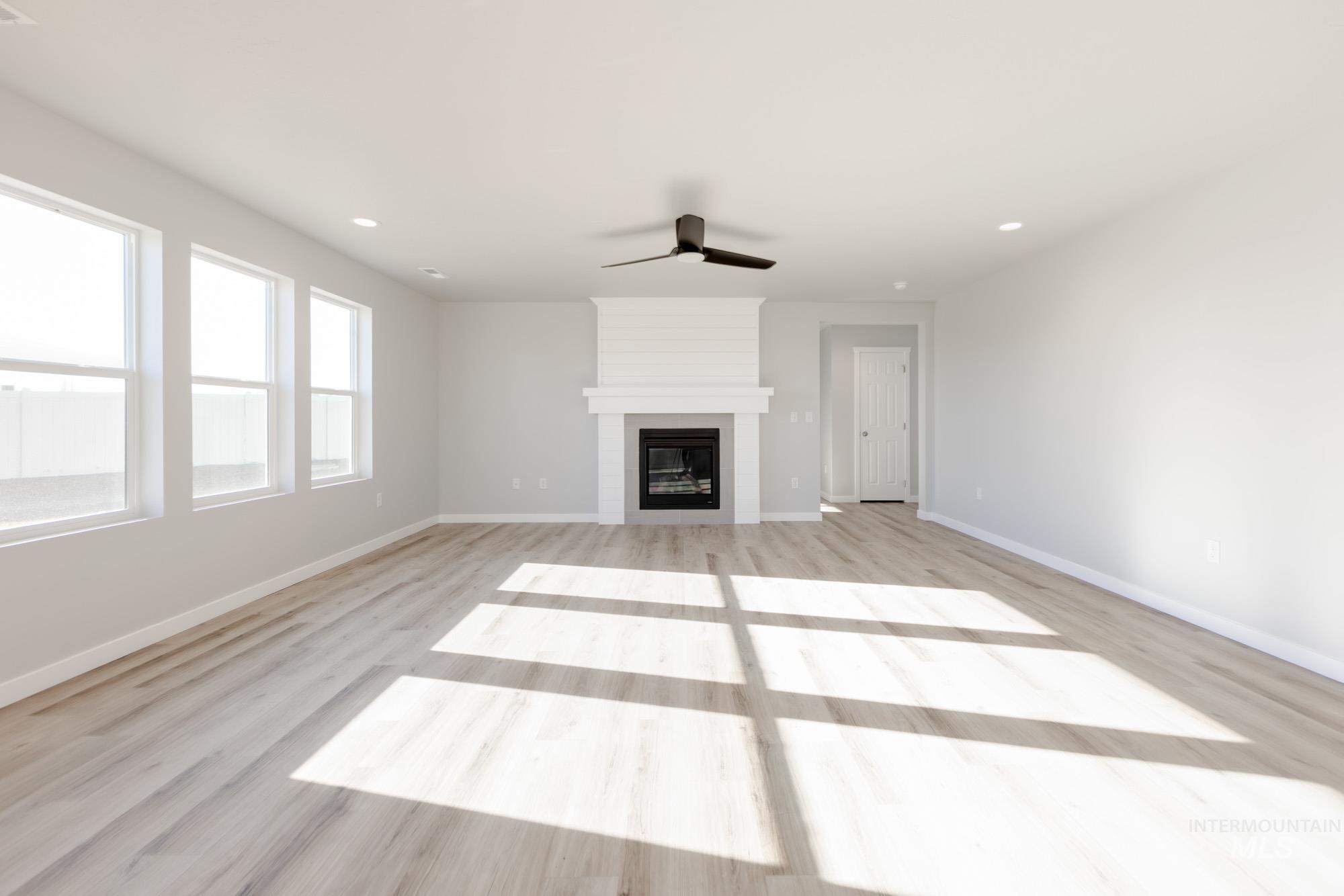 17428 N Union Springs Pl, Nampa, Idaho 83687, 4 Bedrooms, 3 Bathrooms, Residential For Sale, Price $564,990,MLS 98970096