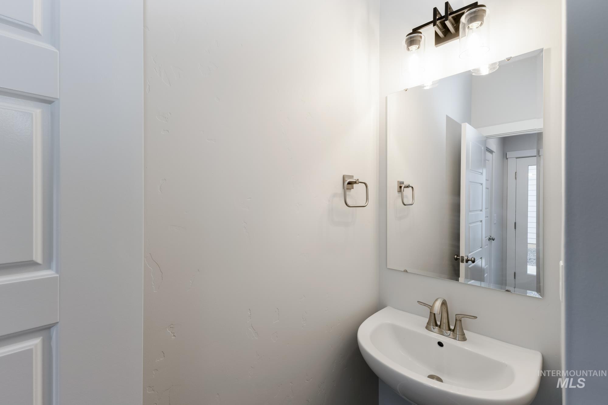 Bathroom with a sink