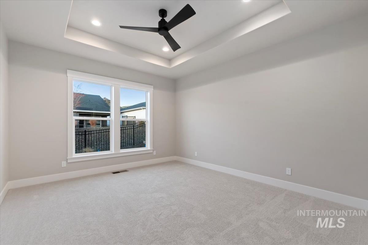 6625 N Good Drive, Eagle, Idaho 83629, 3 Bedrooms, 2 Bathrooms, Residential For Sale, Price $574,880, 98970105