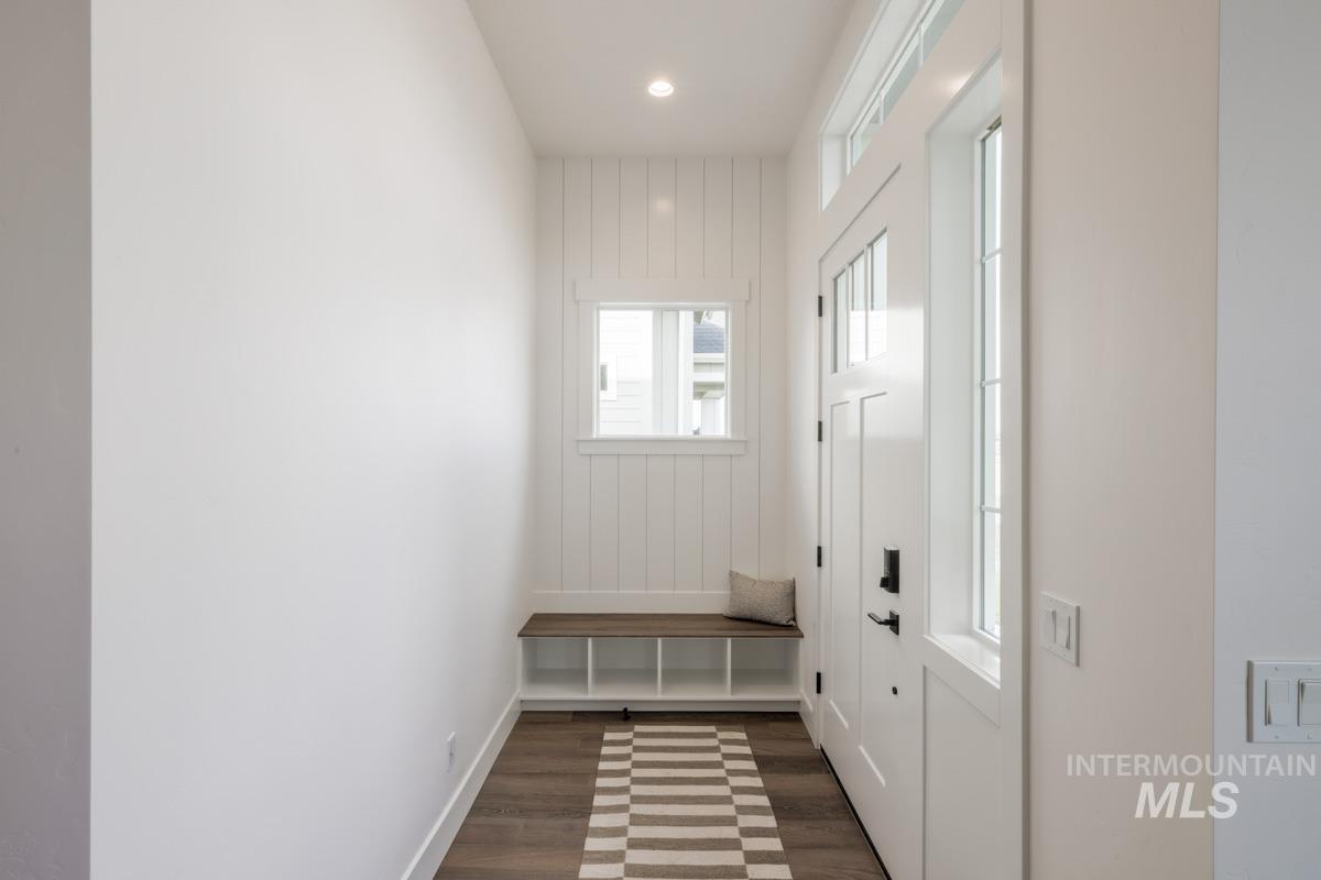 6083 S Apex Ave, Meridian, Idaho 83642, 3 Bedrooms, 3 Bathrooms, Residential For Sale, Price $624,900, 98970107