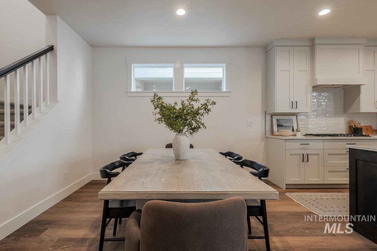 6083 S Apex Ave, Meridian, Idaho 83642, 3 Bedrooms, 3 Bathrooms, Residential For Sale, Price $624,900, 98970107