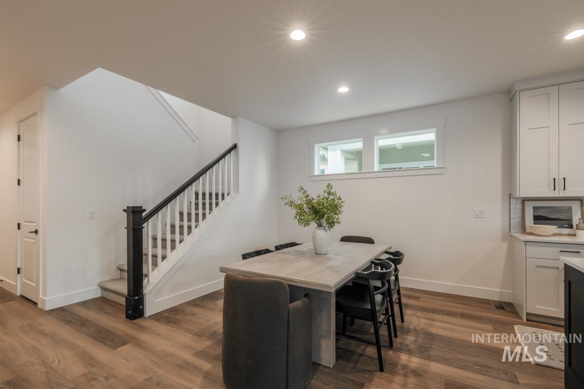 6083 S Apex Ave, Meridian, Idaho 83642, 3 Bedrooms, 3 Bathrooms, Residential For Sale, Price $624,900, 98970107