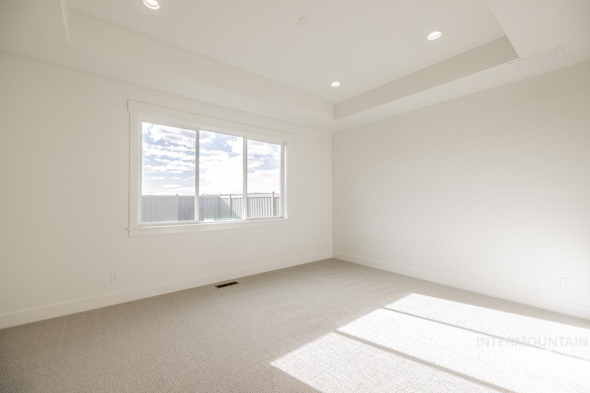 10285 Stony Oak Ct, Nampa, Idaho 83687, 3 Bedrooms, 3 Bathrooms, Residential For Sale, Price $549,900,MLS 98970115