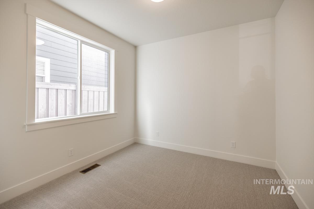 10285 Stony Oak Ct, Nampa, Idaho 83687, 3 Bedrooms, 3 Bathrooms, Residential For Sale, Price $549,900,MLS 98970115