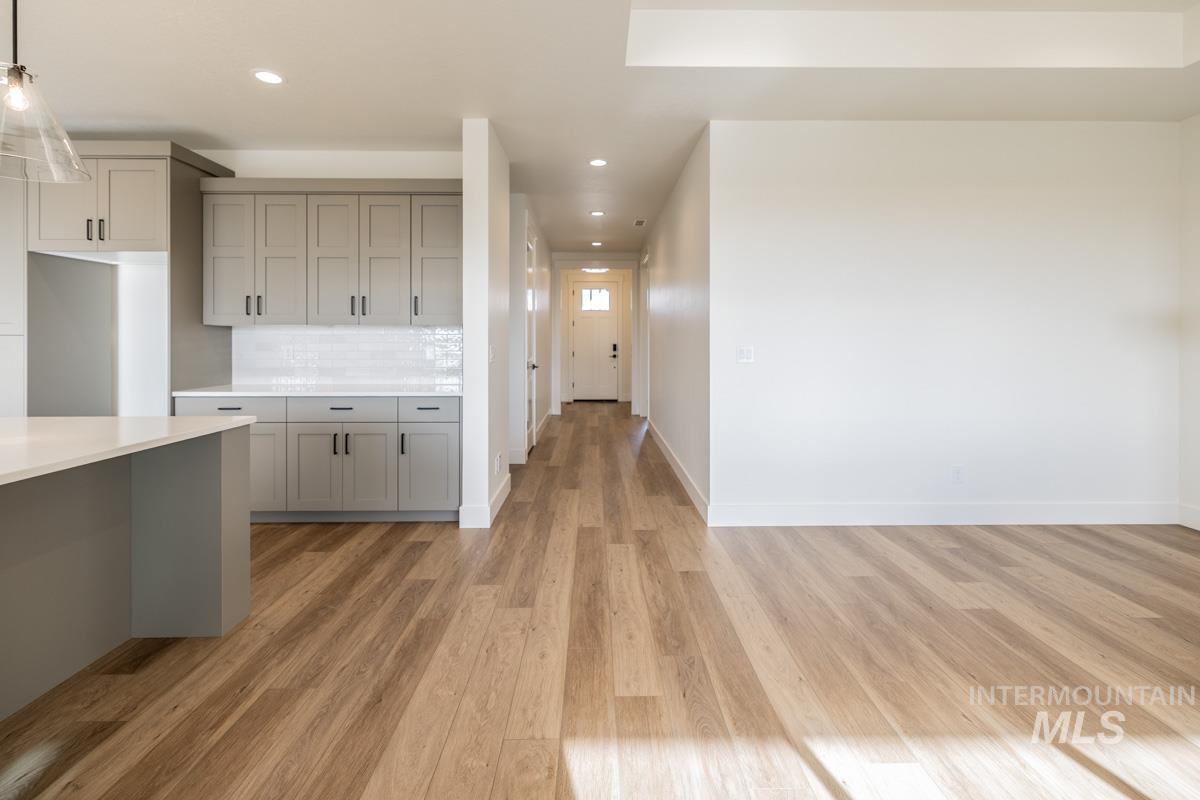 10285 Stony Oak Ct, Nampa, Idaho 83687, 3 Bedrooms, 3 Bathrooms, Residential For Sale, Price $549,900,MLS 98970115