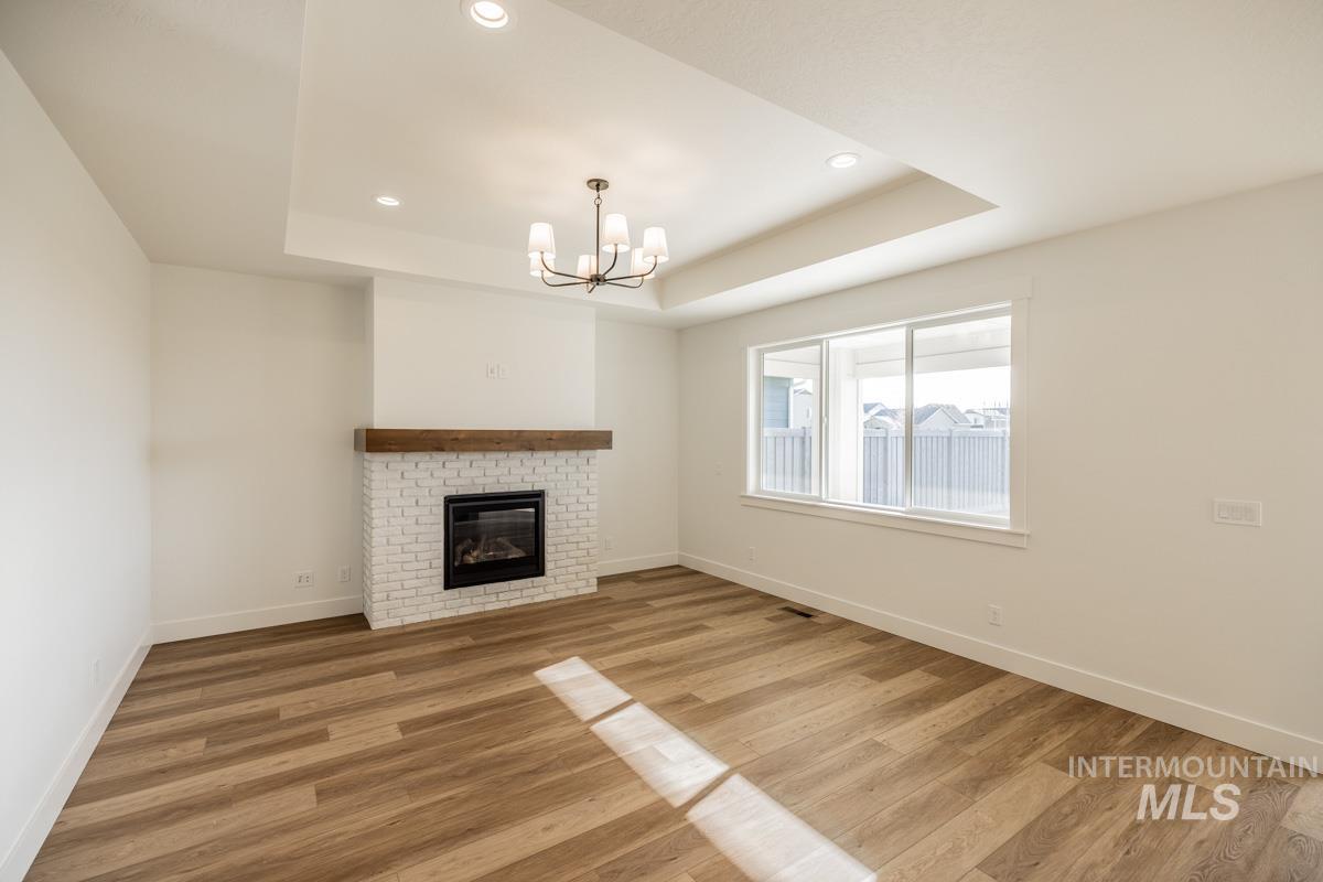 10285 Stony Oak Ct, Nampa, Idaho 83687, 3 Bedrooms, 3 Bathrooms, Residential For Sale, Price $549,900,MLS 98970115