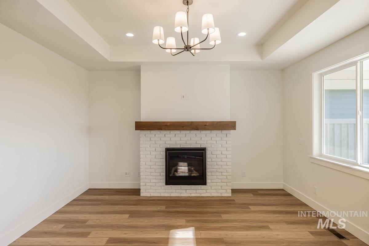 10285 Stony Oak Ct, Nampa, Idaho 83687, 3 Bedrooms, 3 Bathrooms, Residential For Sale, Price $549,900,MLS 98970115