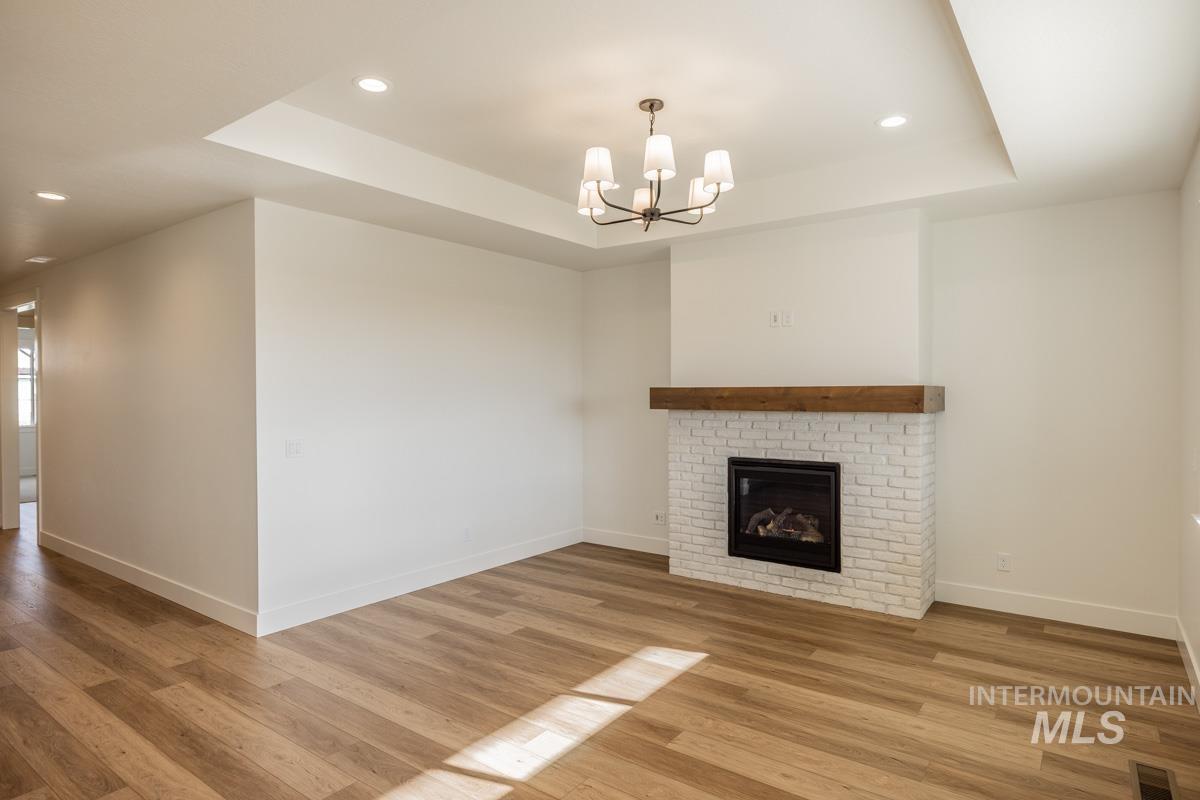 10285 Stony Oak Ct, Nampa, Idaho 83687, 3 Bedrooms, 3 Bathrooms, Residential For Sale, Price $549,900,MLS 98970115