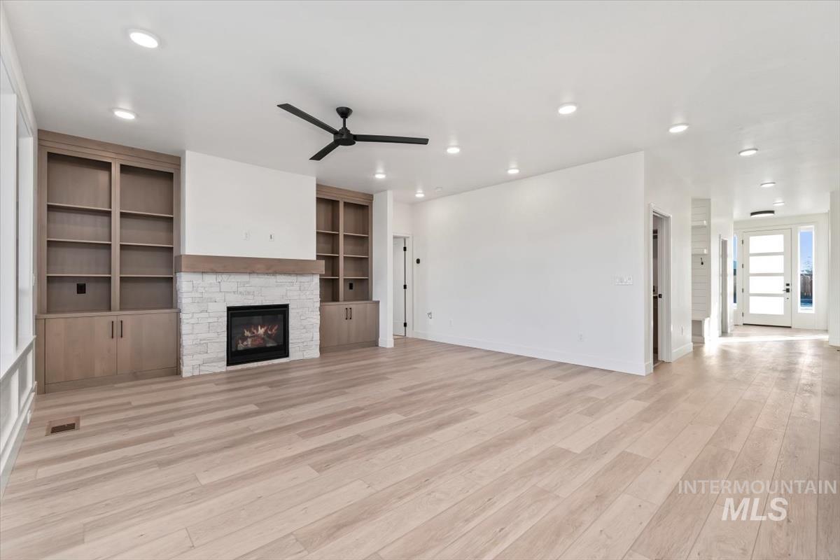 2300 N Palaestra Ave, Eagle, Idaho 83616, 4 Bedrooms, 3.5 Bathrooms, Residential For Sale, Price $999,900, 98970129