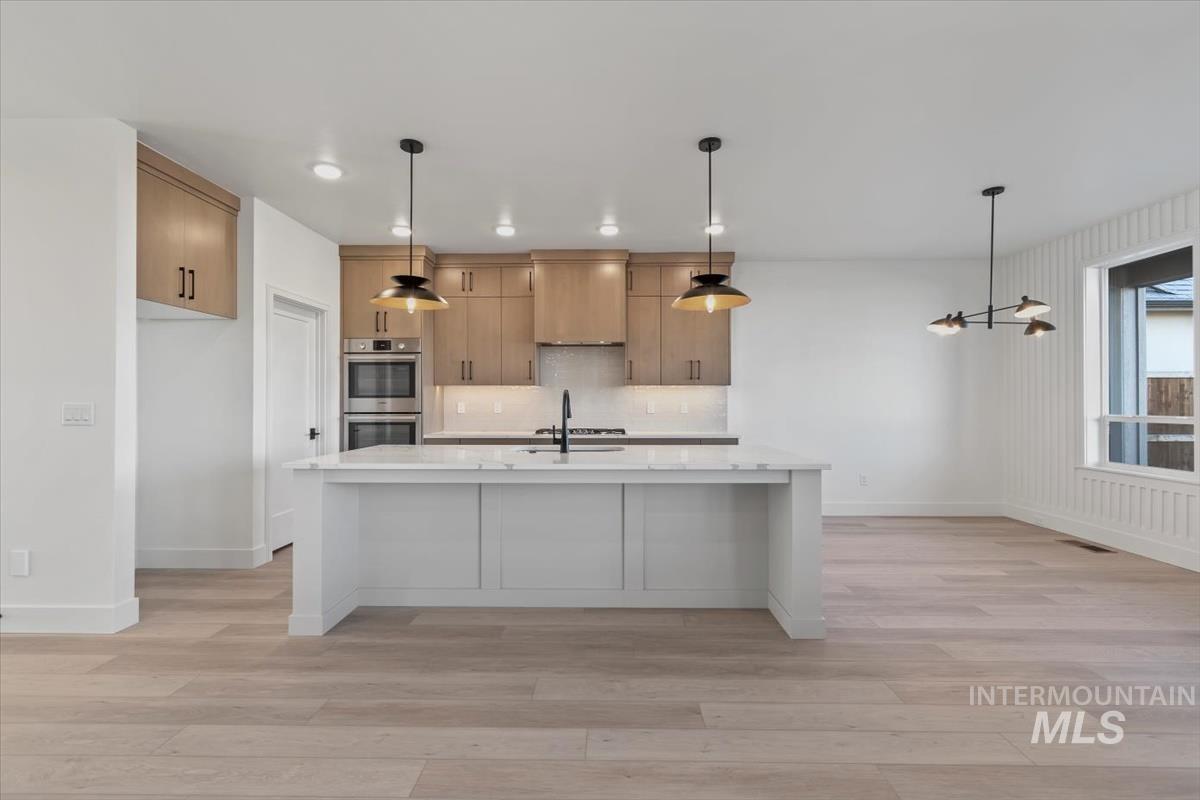 2300 N Palaestra Ave, Eagle, Idaho 83616, 4 Bedrooms, 3.5 Bathrooms, Residential For Sale, Price $999,900, 98970129