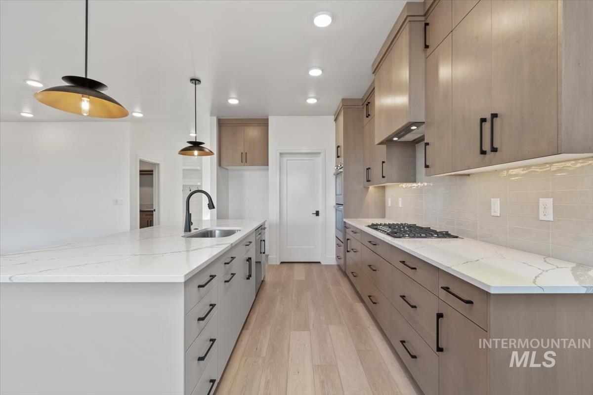 2300 N Palaestra Ave, Eagle, Idaho 83616, 4 Bedrooms, 3.5 Bathrooms, Residential For Sale, Price $999,900, 98970129