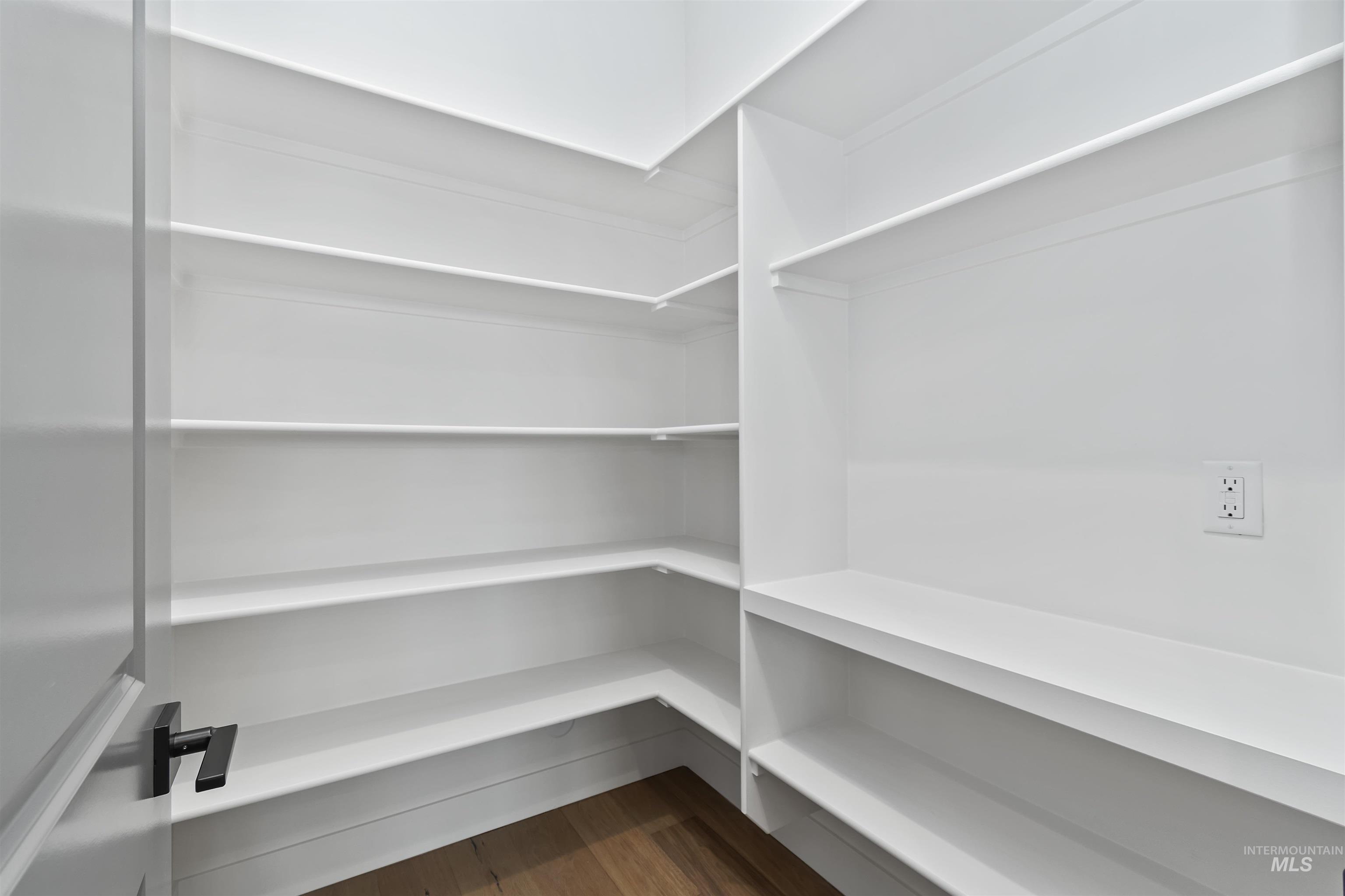 3875 S Corabell Ave., Meridian, Idaho 83632, 4 Bedrooms, 3 Bathrooms, Residential For Sale, Price $864,880, 98970143