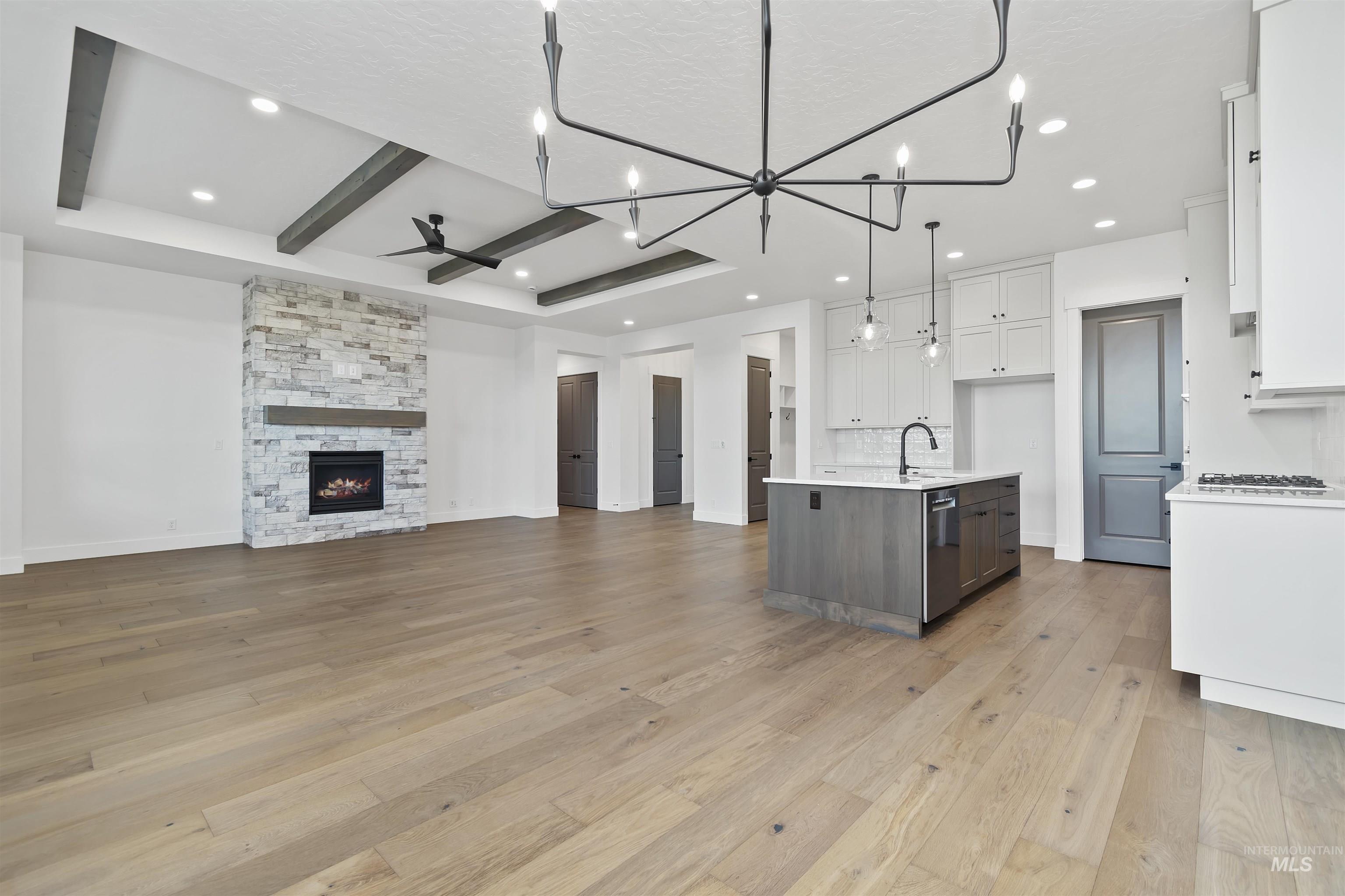 3875 S Corabell Ave., Meridian, Idaho 83632, 4 Bedrooms, 3 Bathrooms, Residential For Sale, Price $864,880, 98970143