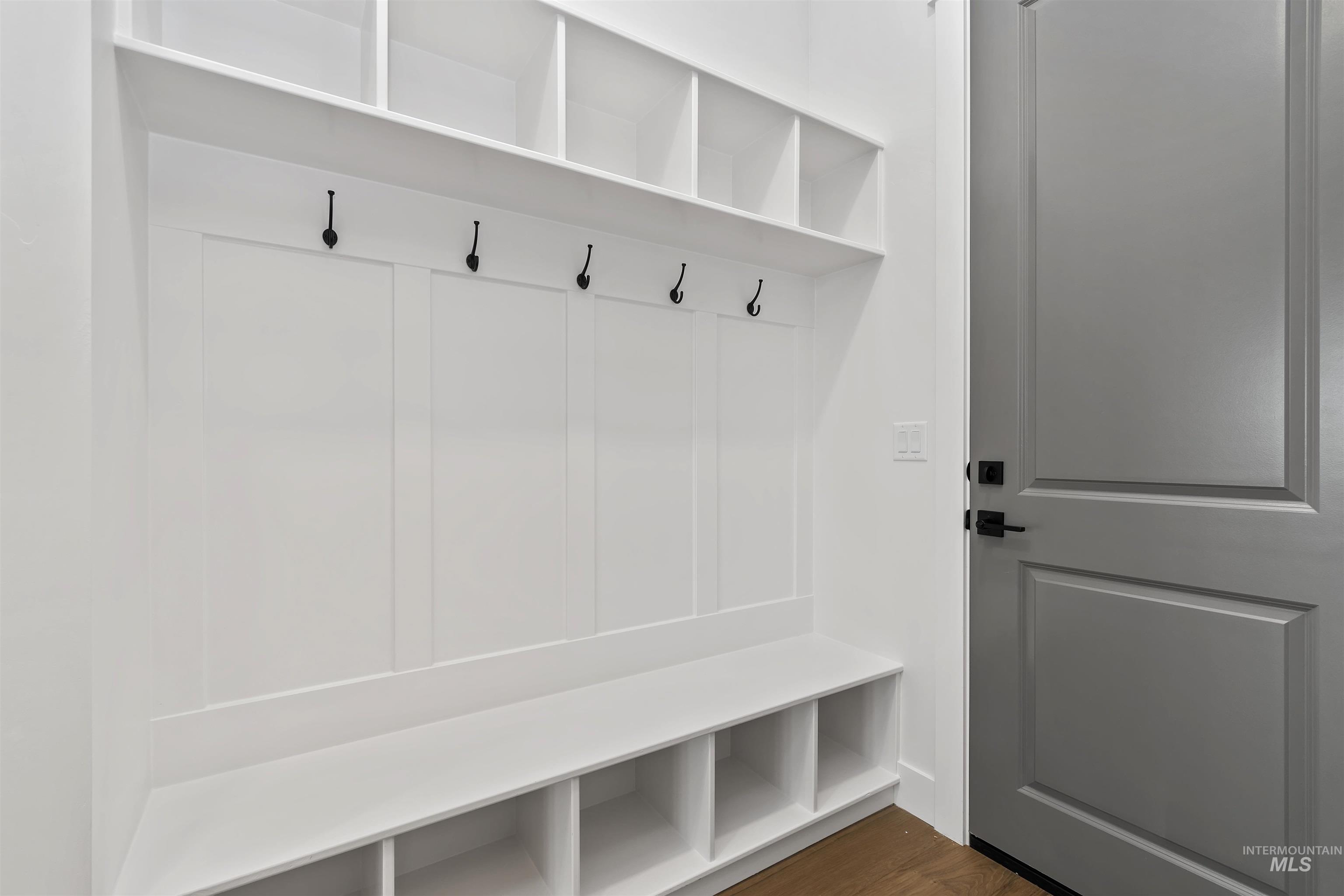 3875 S Corabell Ave., Meridian, Idaho 83632, 4 Bedrooms, 3 Bathrooms, Residential For Sale, Price $864,880, 98970143