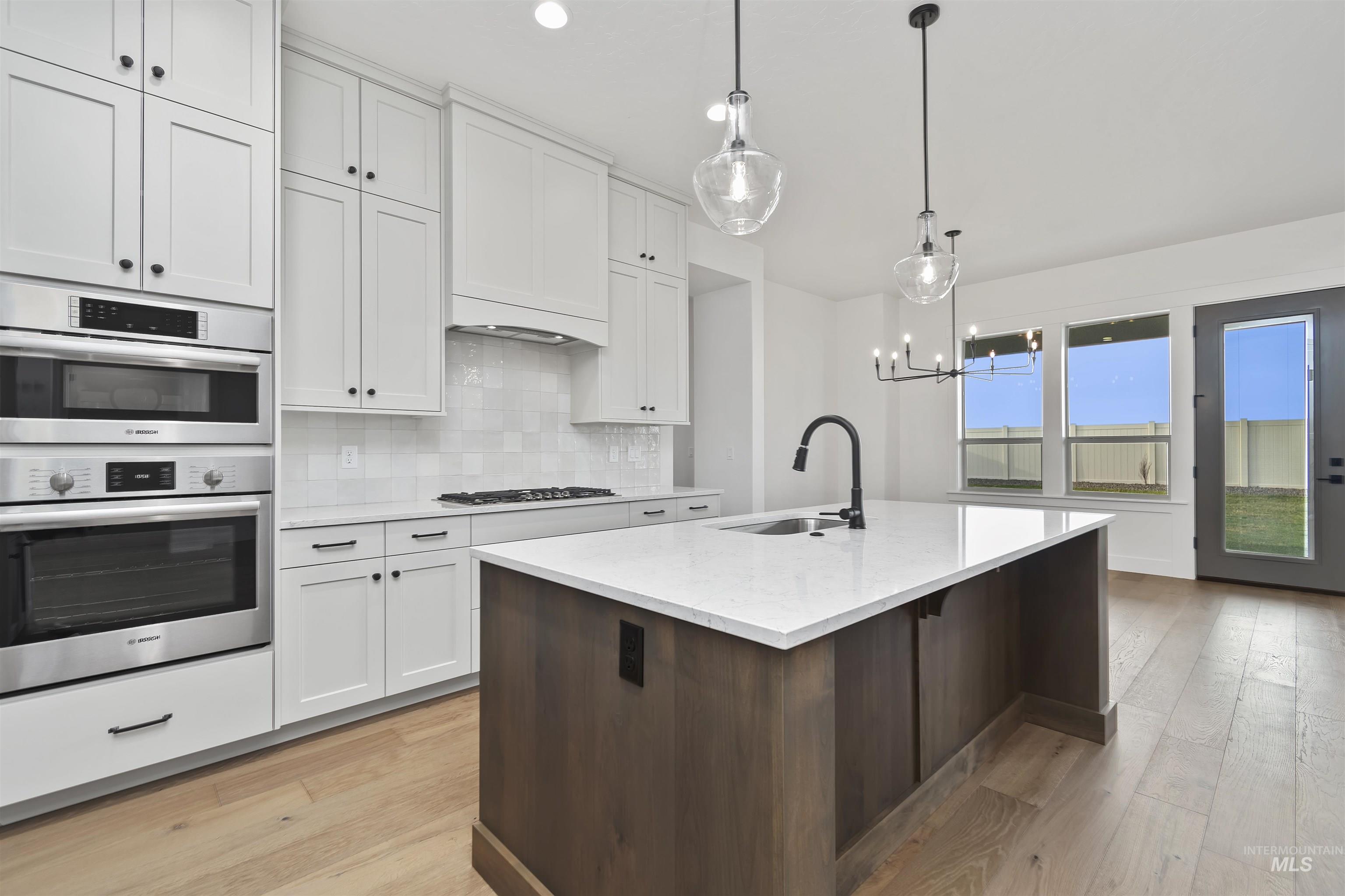 3875 S Corabell Ave., Meridian, Idaho 83632, 4 Bedrooms, 3 Bathrooms, Residential For Sale, Price $864,880,MLS 98970143