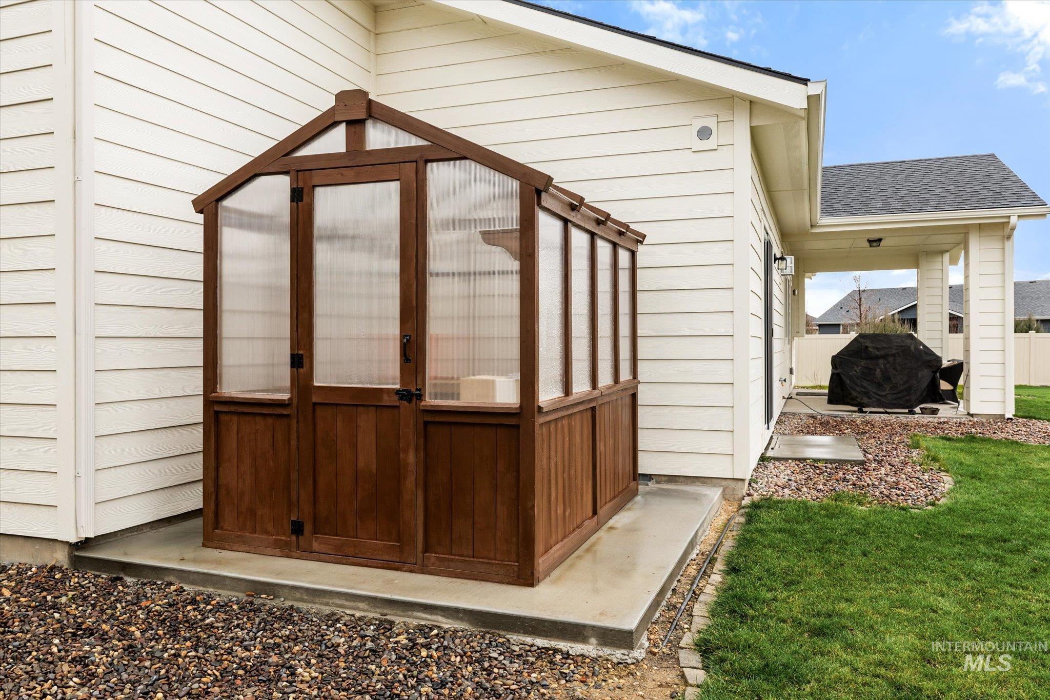 2105 N Destiny Way, Kuna, Idaho 83634-2105, 3 Bedrooms, 3 Bathrooms, Residential For Sale, Price $649,999, 98970144