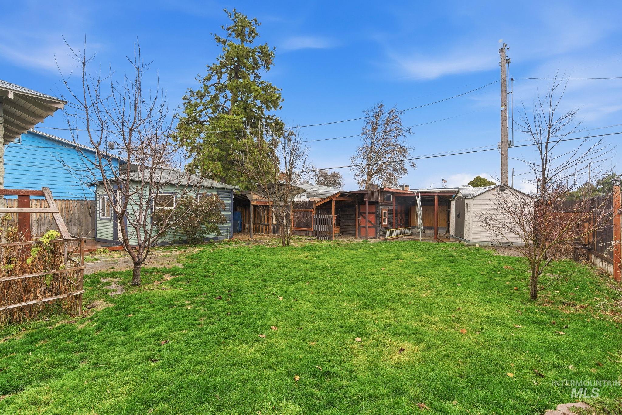 6323 W Everett St, Boise, Idaho 83704, 1 Bedroom, 1 Bathroom, Residential For Sale, Price $325,000, 98970148