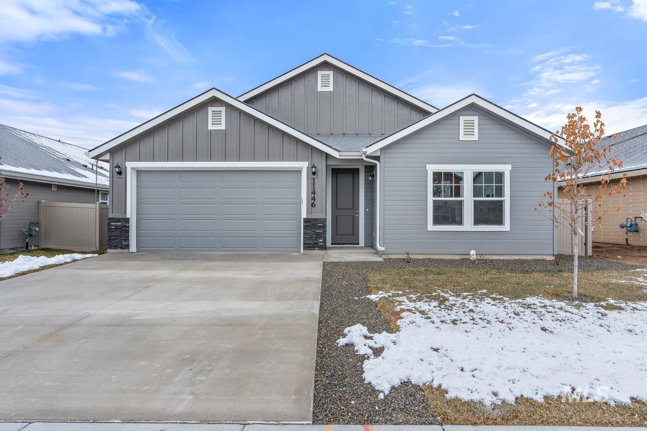 19439 Snowyside Way, Caldwell, Idaho 83605, 3 Bedrooms, 2 Bathrooms, Residential For Sale, Price $392,990, 98970149