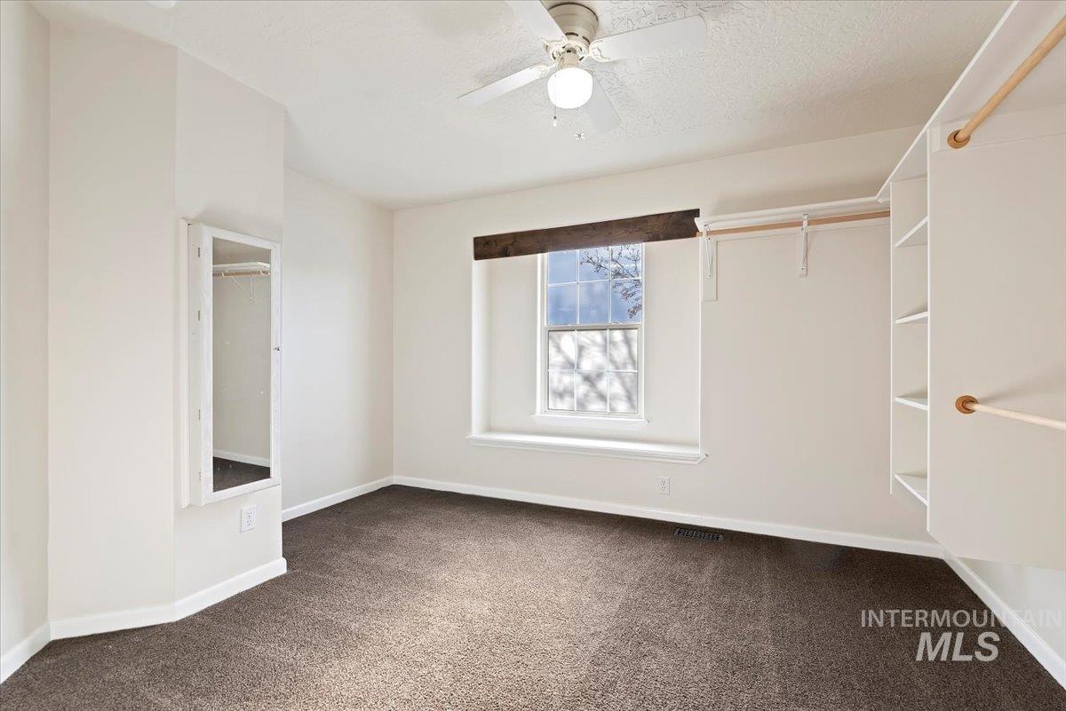 358 W Big Rack Street, Kuna, Idaho 83634, 3 Bedrooms, 2.5 Bathrooms, Residential For Sale, Price $399,900, 98970151