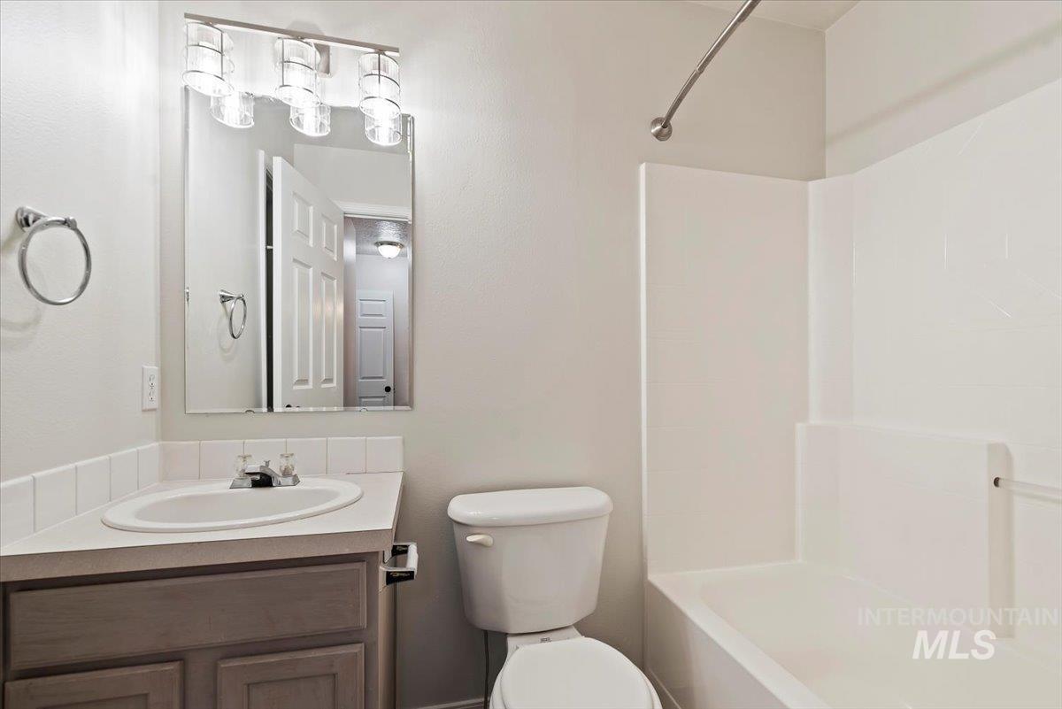 358 W Big Rack Street, Kuna, Idaho 83634, 3 Bedrooms, 2.5 Bathrooms, Residential For Sale, Price $399,900, 98970151