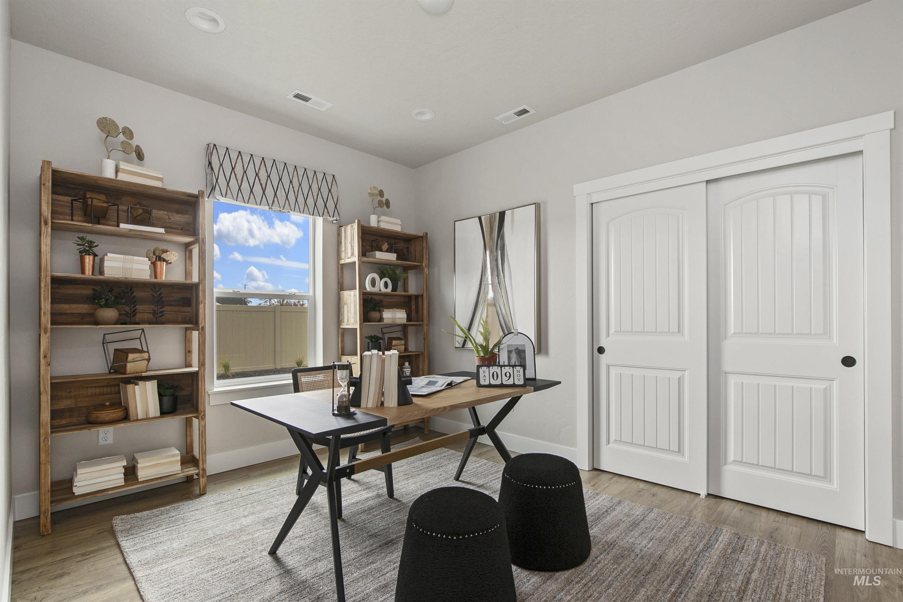 19360 Snowyside Way, Caldwell, Idaho 83605, 3 Bedrooms, 2 Bathrooms, Residential For Sale, Price $420,760, 98970157