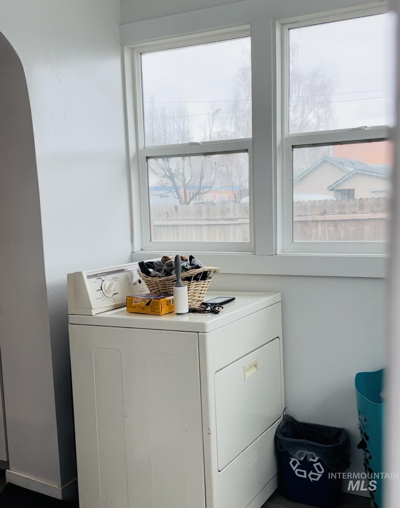 203 E Idaho Street, Paul, Idaho 83347, 2 Bedrooms, 1 Bathroom, Residential For Sale, Price $225,000, 98970159