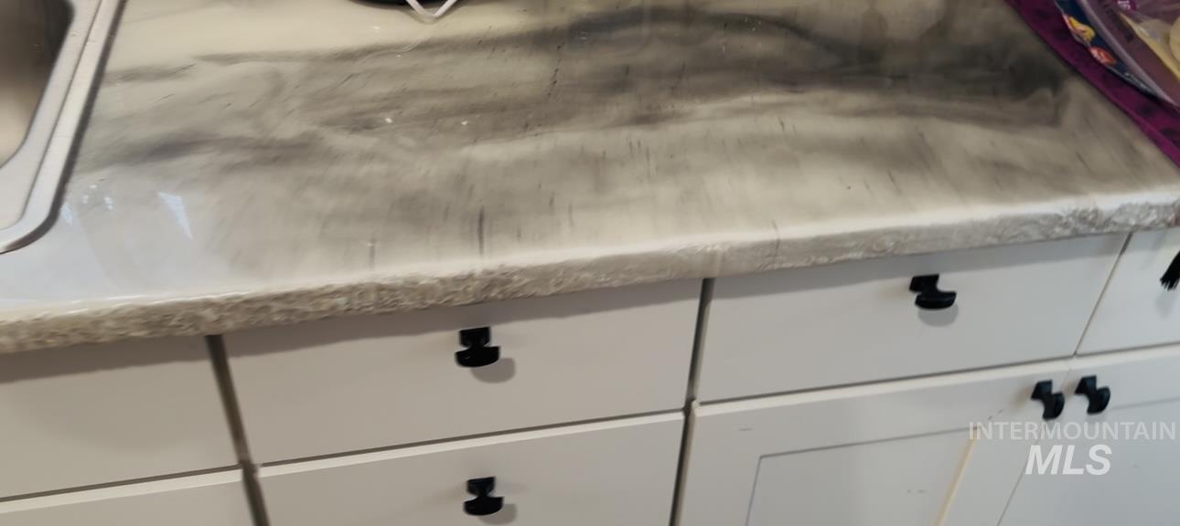 203 E Idaho Street, Paul, Idaho 83347, 2 Bedrooms, 1 Bathroom, Residential For Sale, Price $225,000, 98970159