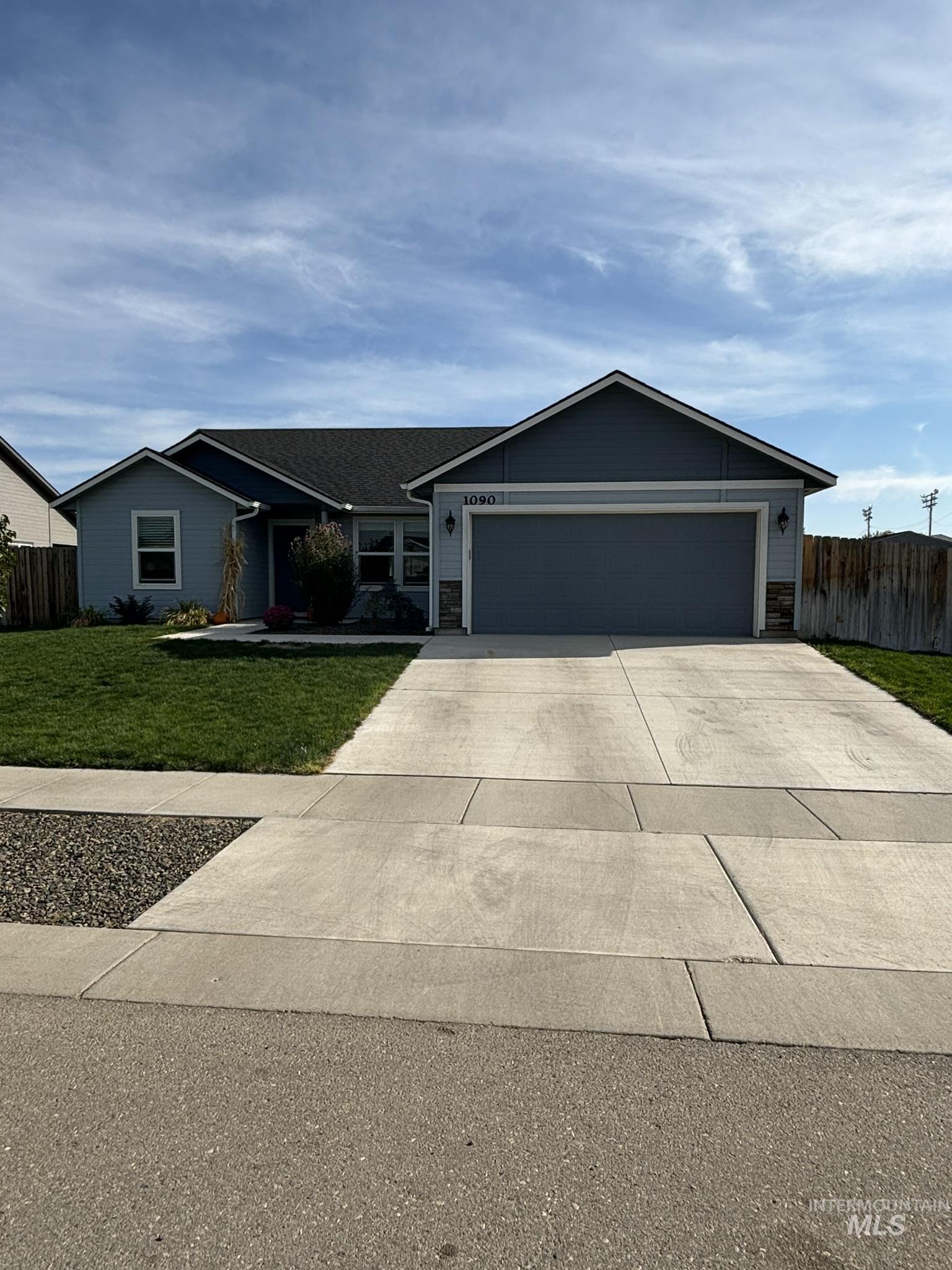 1090 W 10th Street, Weiser, Idaho 83672, 4 Bedrooms, 2 Bathrooms, Residential For Sale, Price $370,000, 98970161