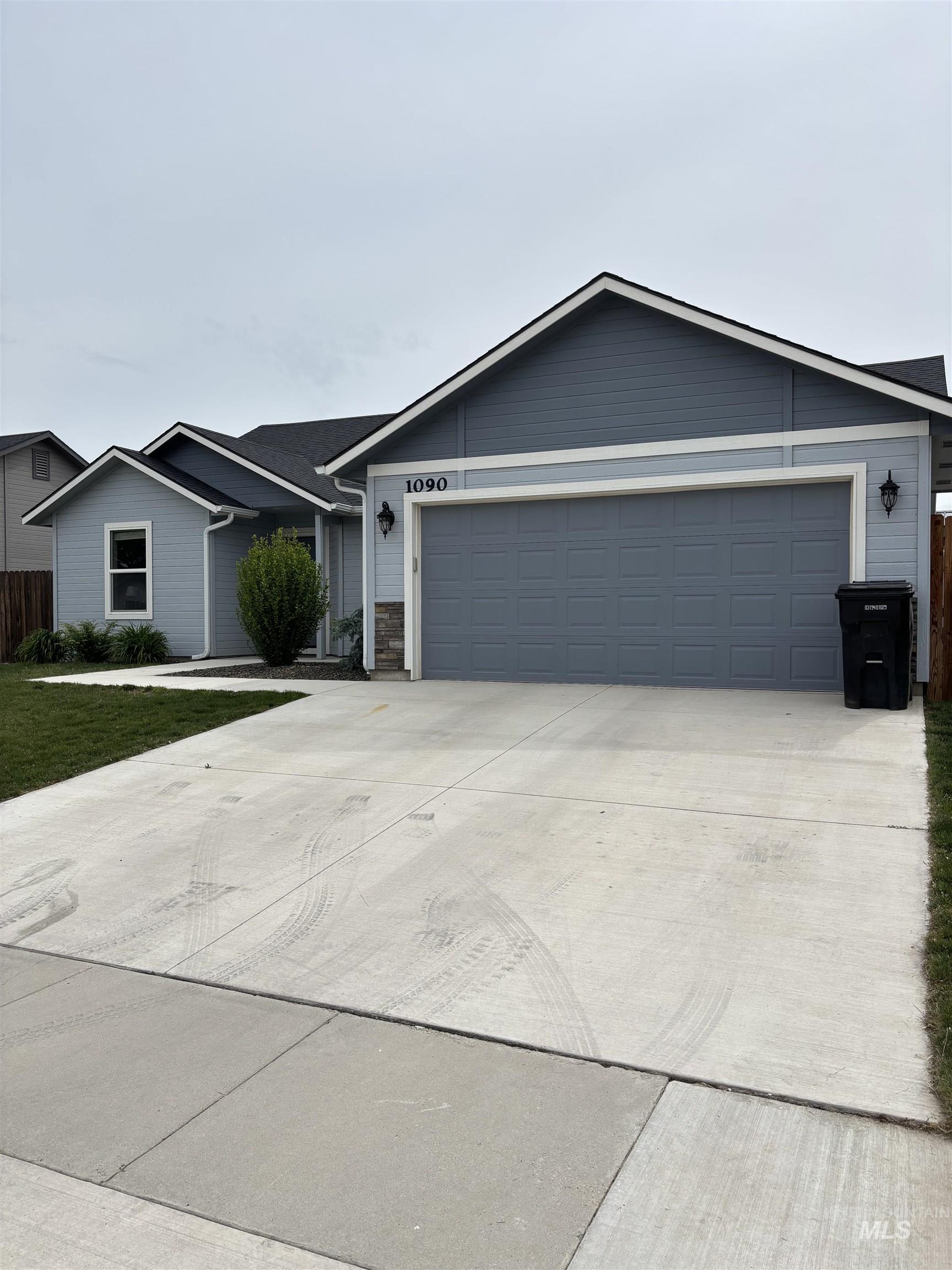 1090 W 10th Street, Weiser, Idaho 83672, 4 Bedrooms, 2 Bathrooms, Residential For Sale, Price $370,000, 98970161