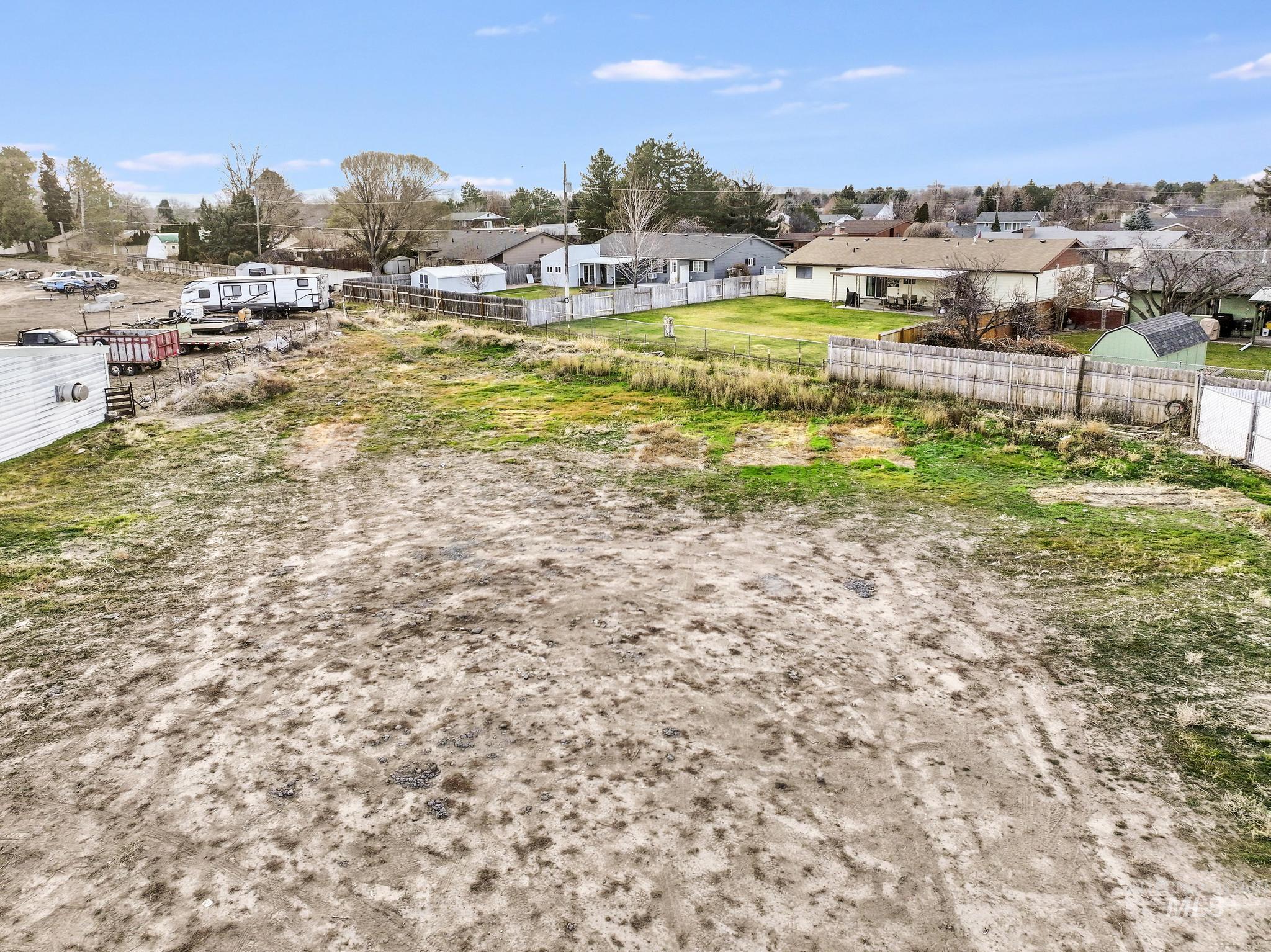 View of yard with a residential view