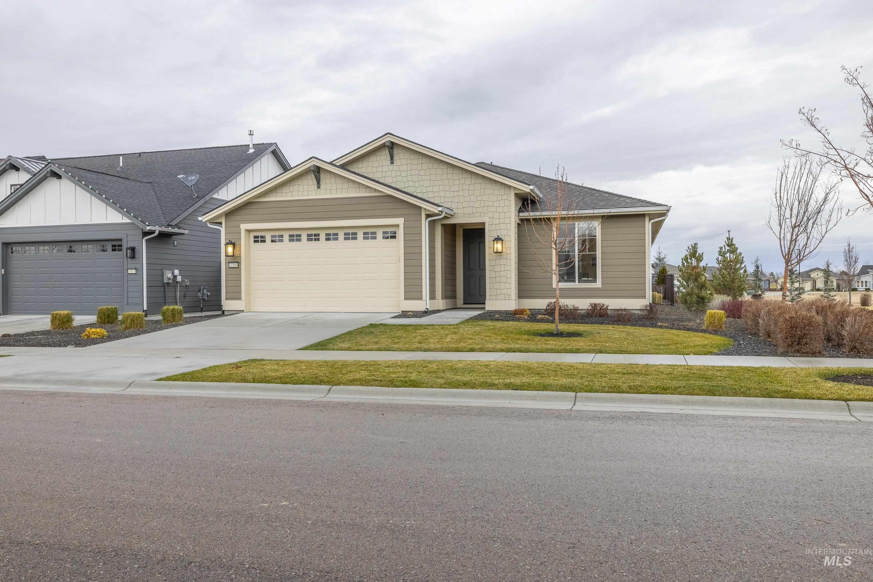 11860 W Wellness Ln, Kuna, Idaho 83634, 2 Bedrooms, 2 Bathrooms, Residential For Sale, Price $525,000, 98970164