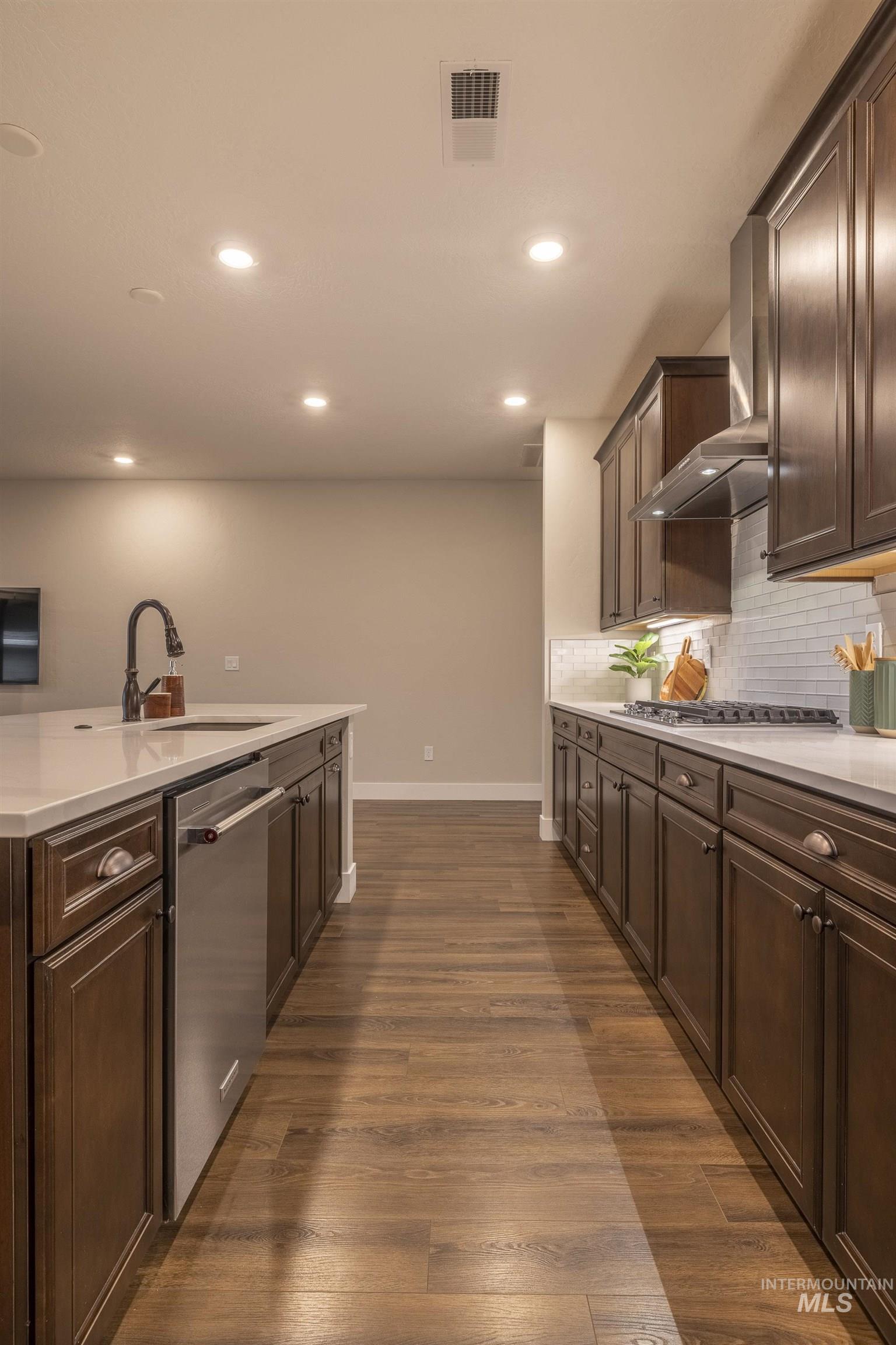 11860 W Wellness Ln, Kuna, Idaho 83634, 2 Bedrooms, 2 Bathrooms, Residential For Sale, Price $525,000, 98970164