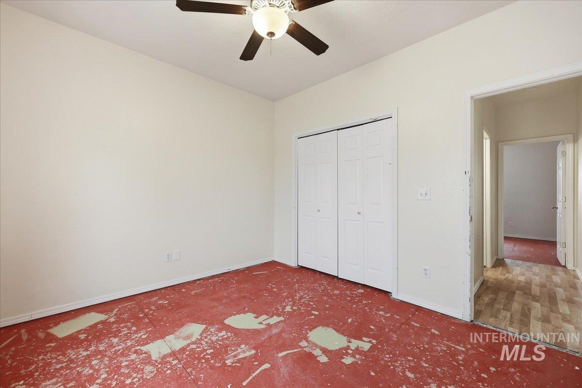 1802 W Roberts Ave, Nampa, Idaho 83651, 3 Bedrooms, 2 Bathrooms, Residential For Sale, Price $325,000, 98970168